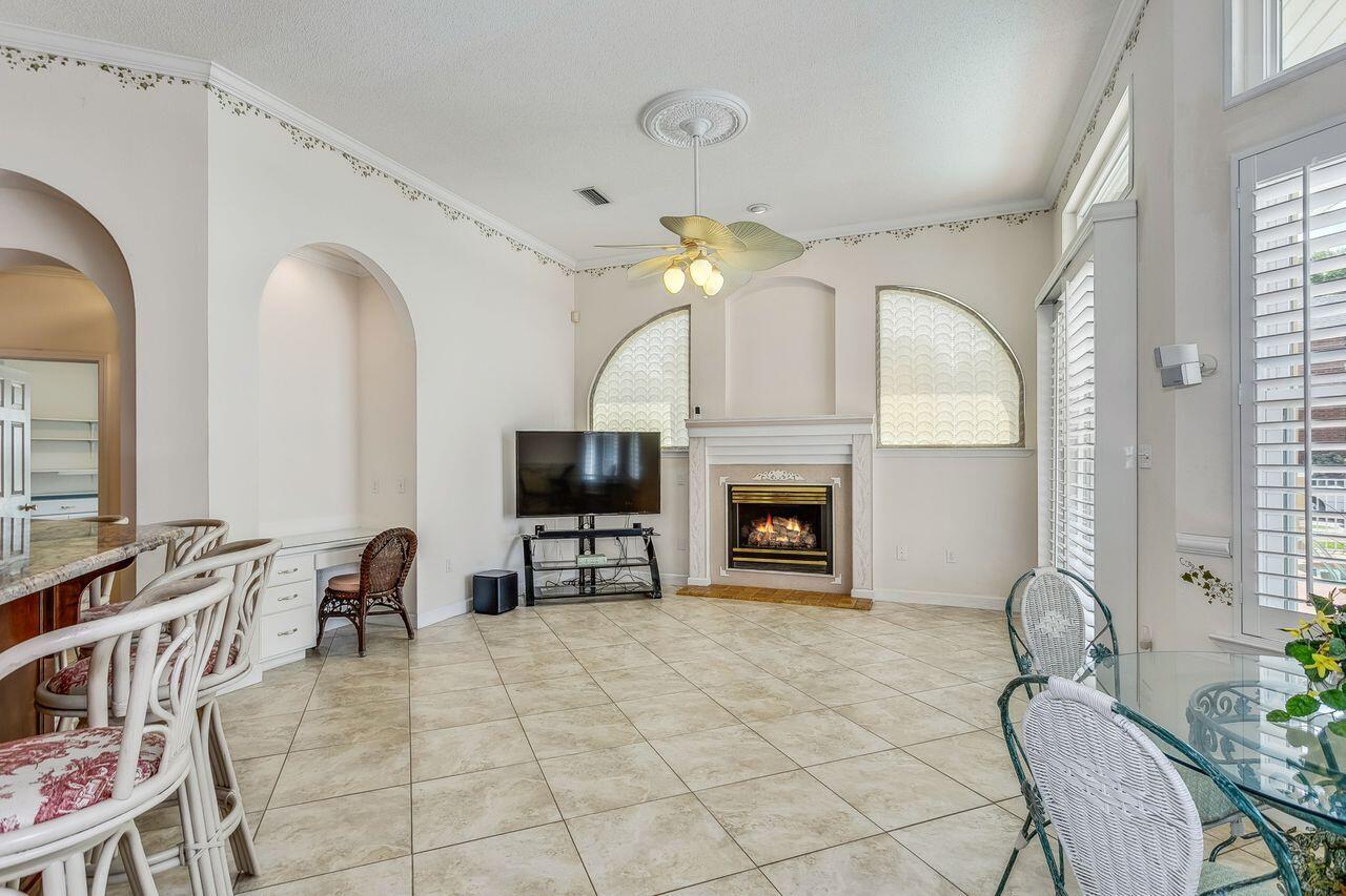 MARTHA'S COVE - Residential