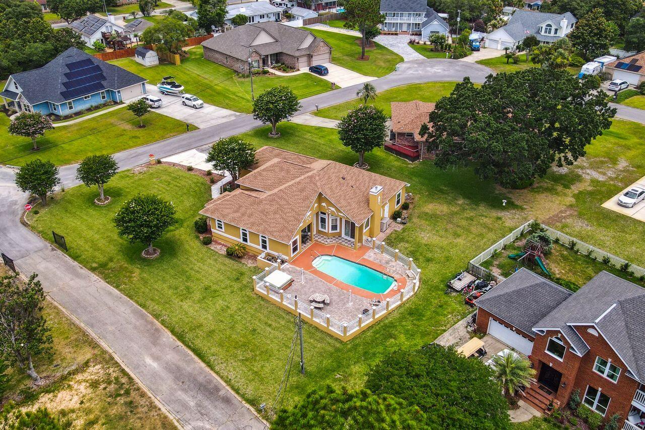 MARTHA'S COVE - Residential