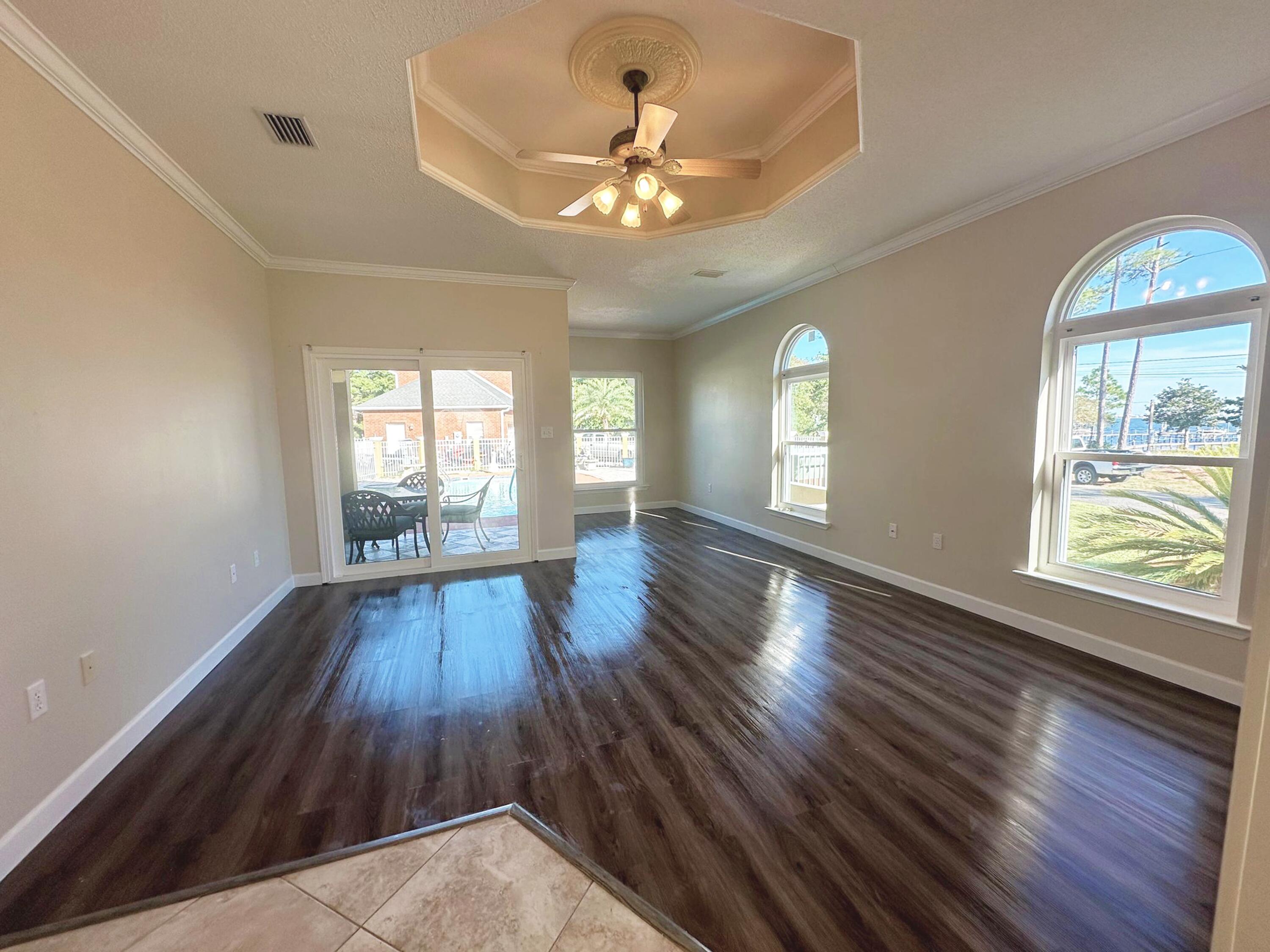 MARTHA'S COVE - Residential