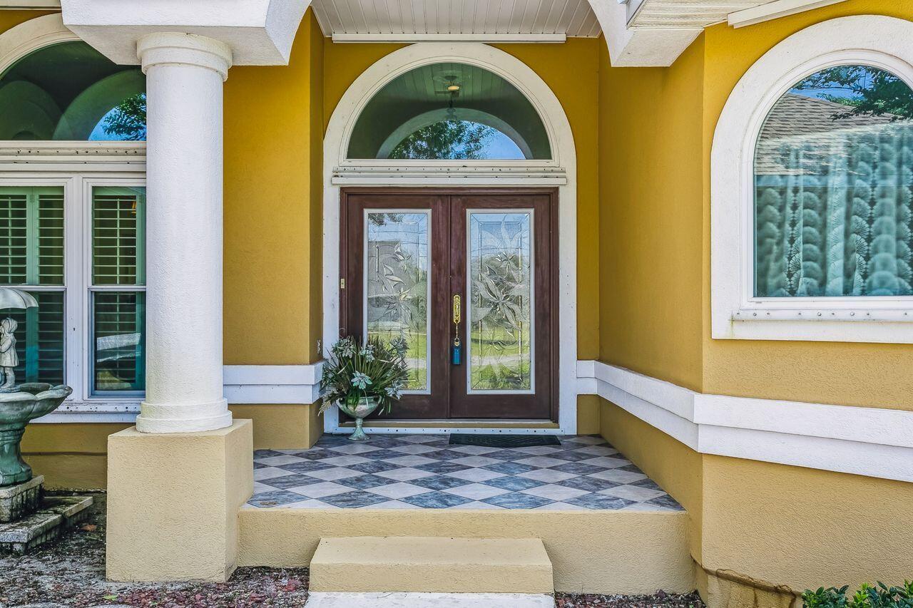 MARTHA'S COVE - Residential