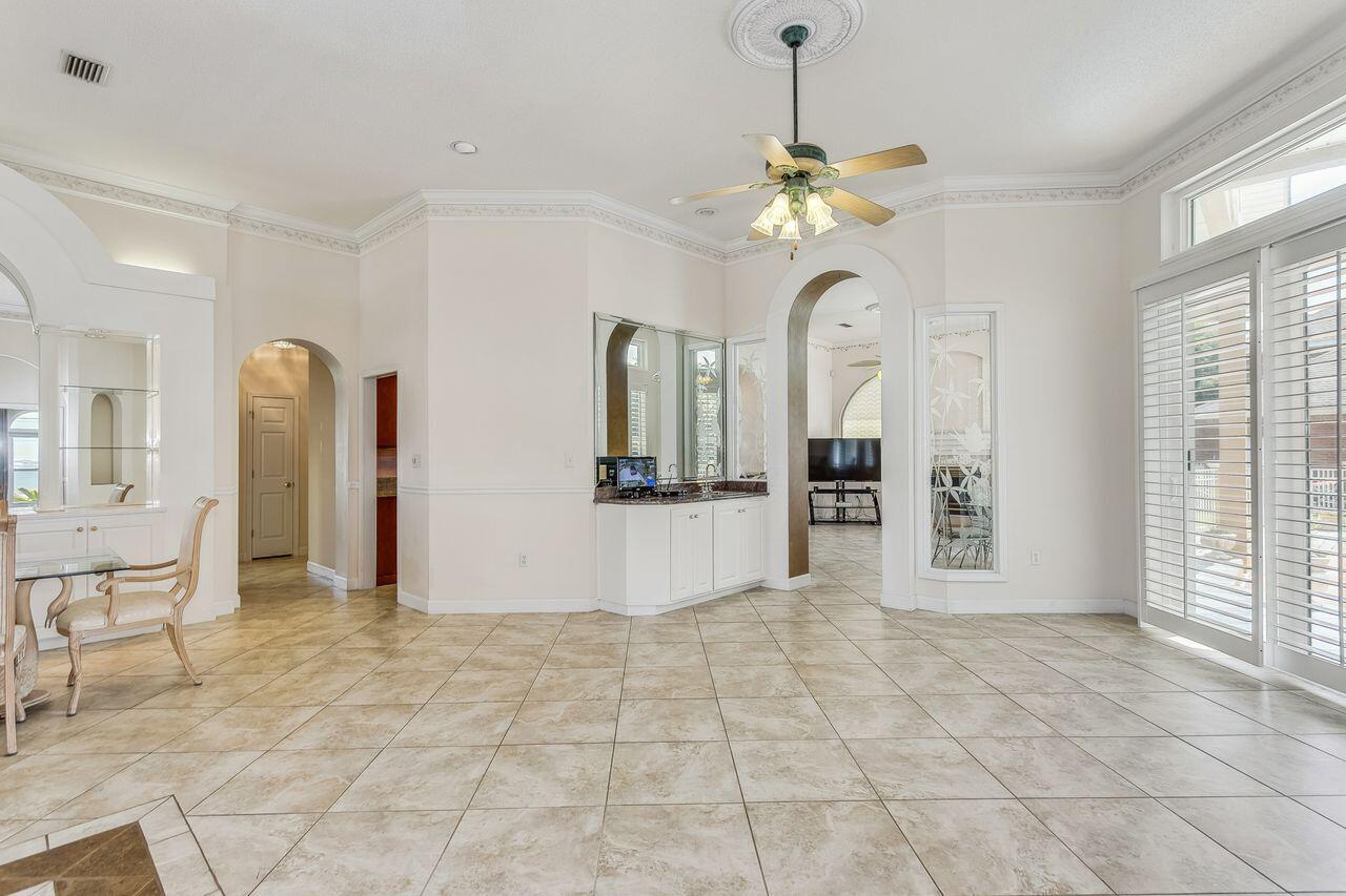 MARTHA'S COVE - Residential