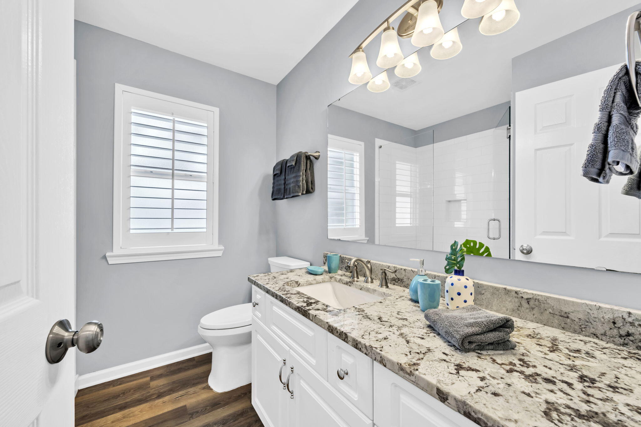 CRYSTAL BEACH COTTAGES - Residential