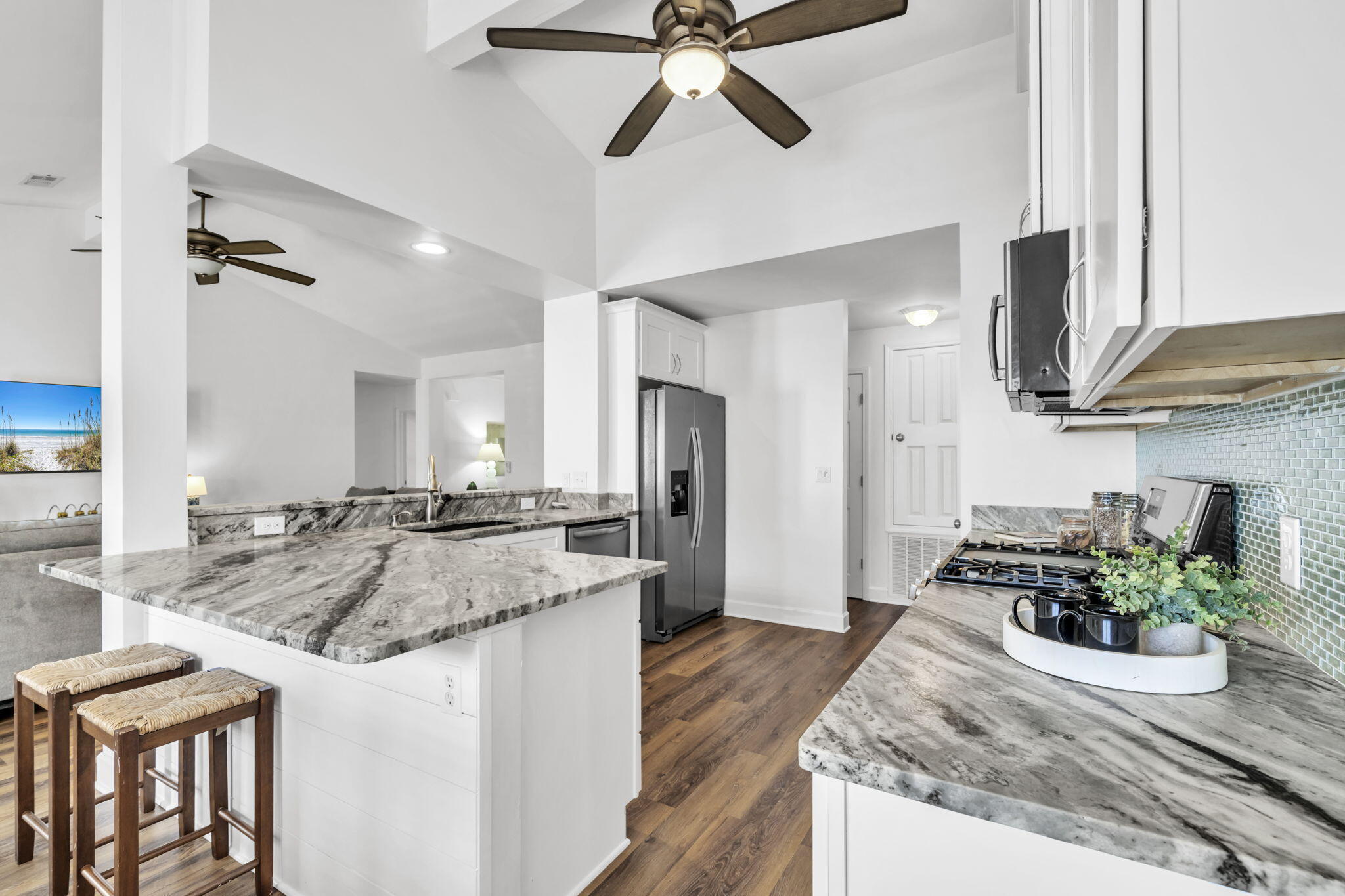 CRYSTAL BEACH COTTAGES - Residential