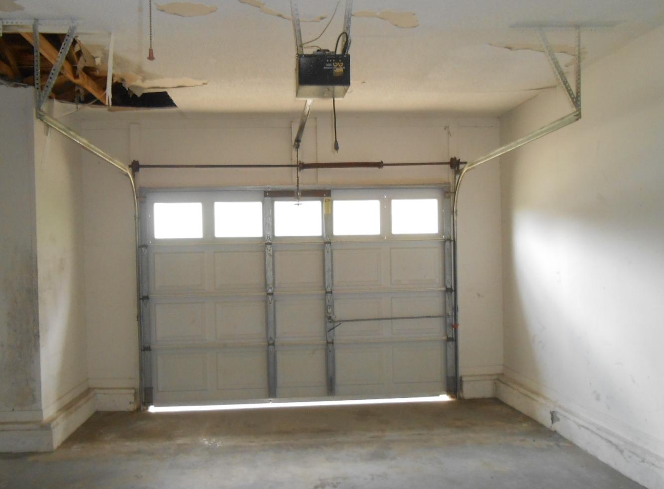 VALPARAISO PINECREST 6 - Residential