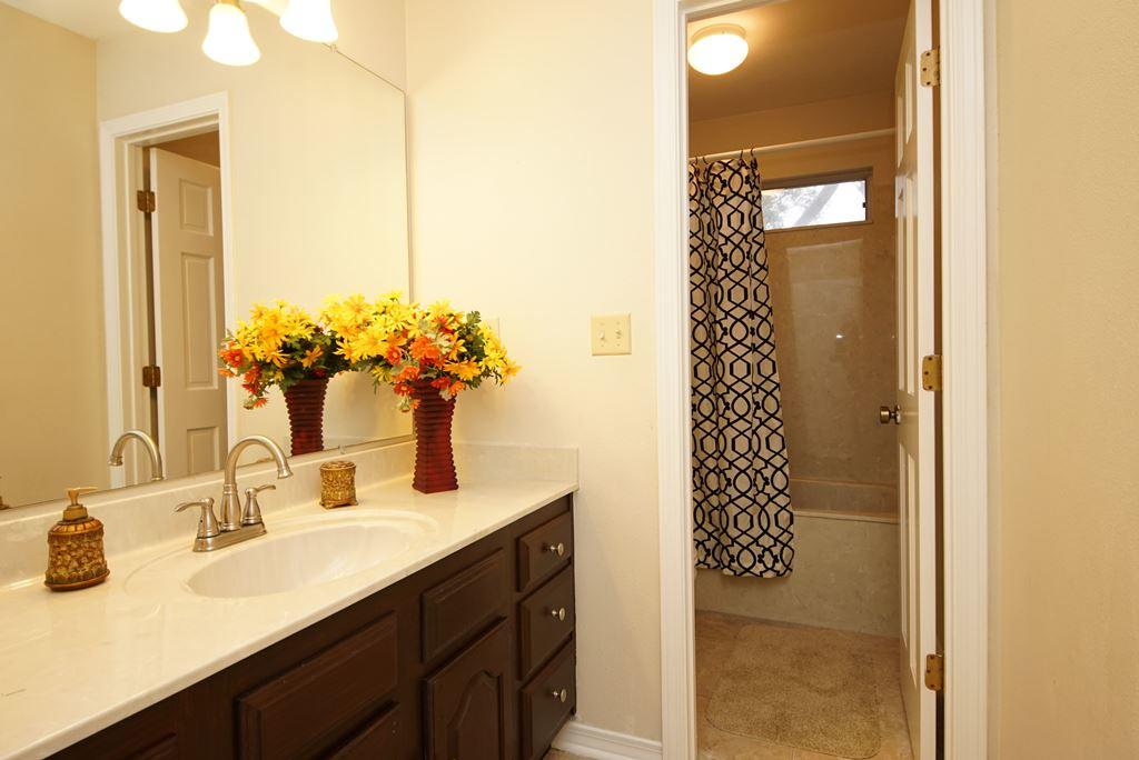 CARIBBEAN VILLAGE 1C - Residential