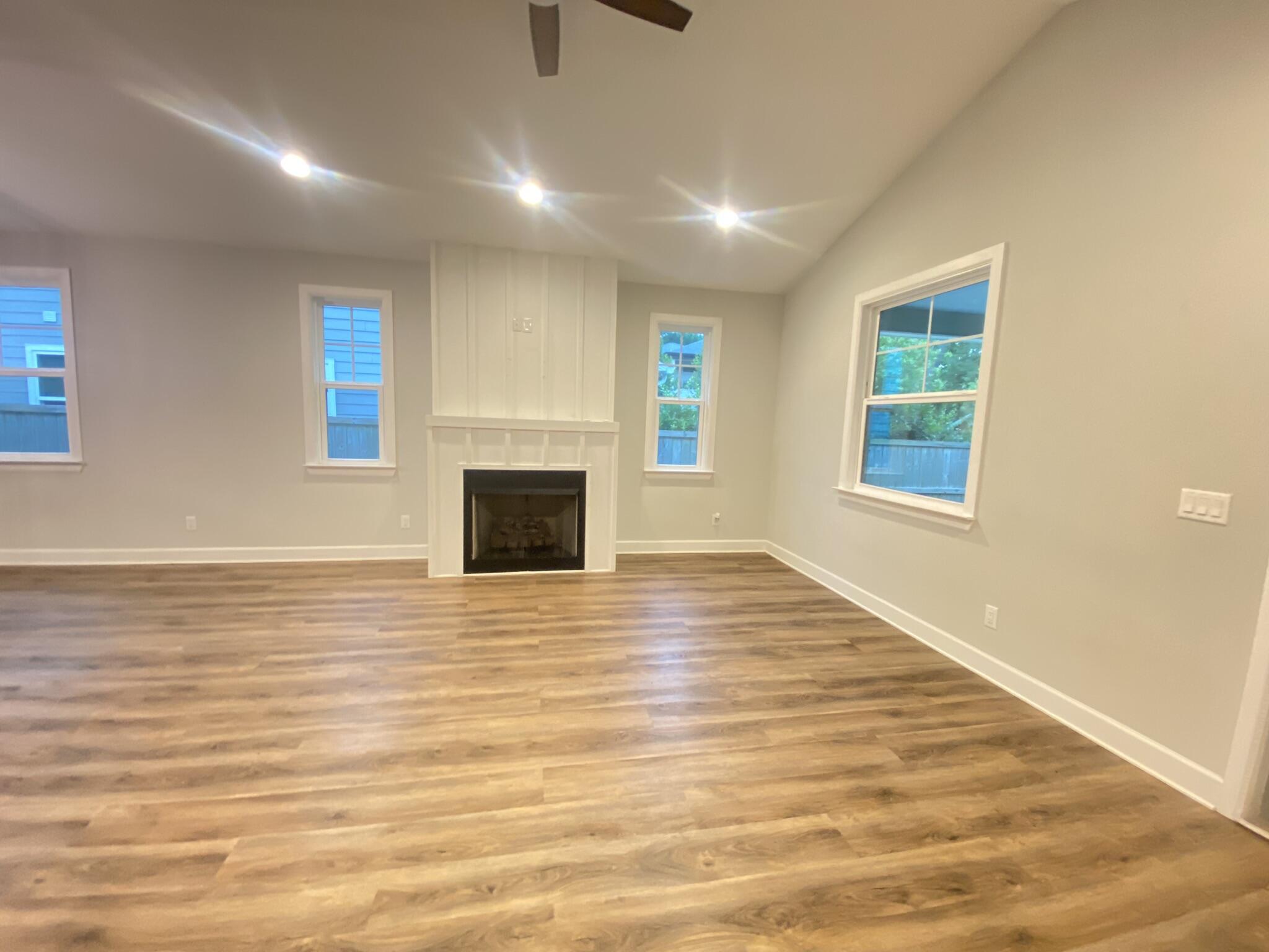 NO RECORDED PROJECT - Residential