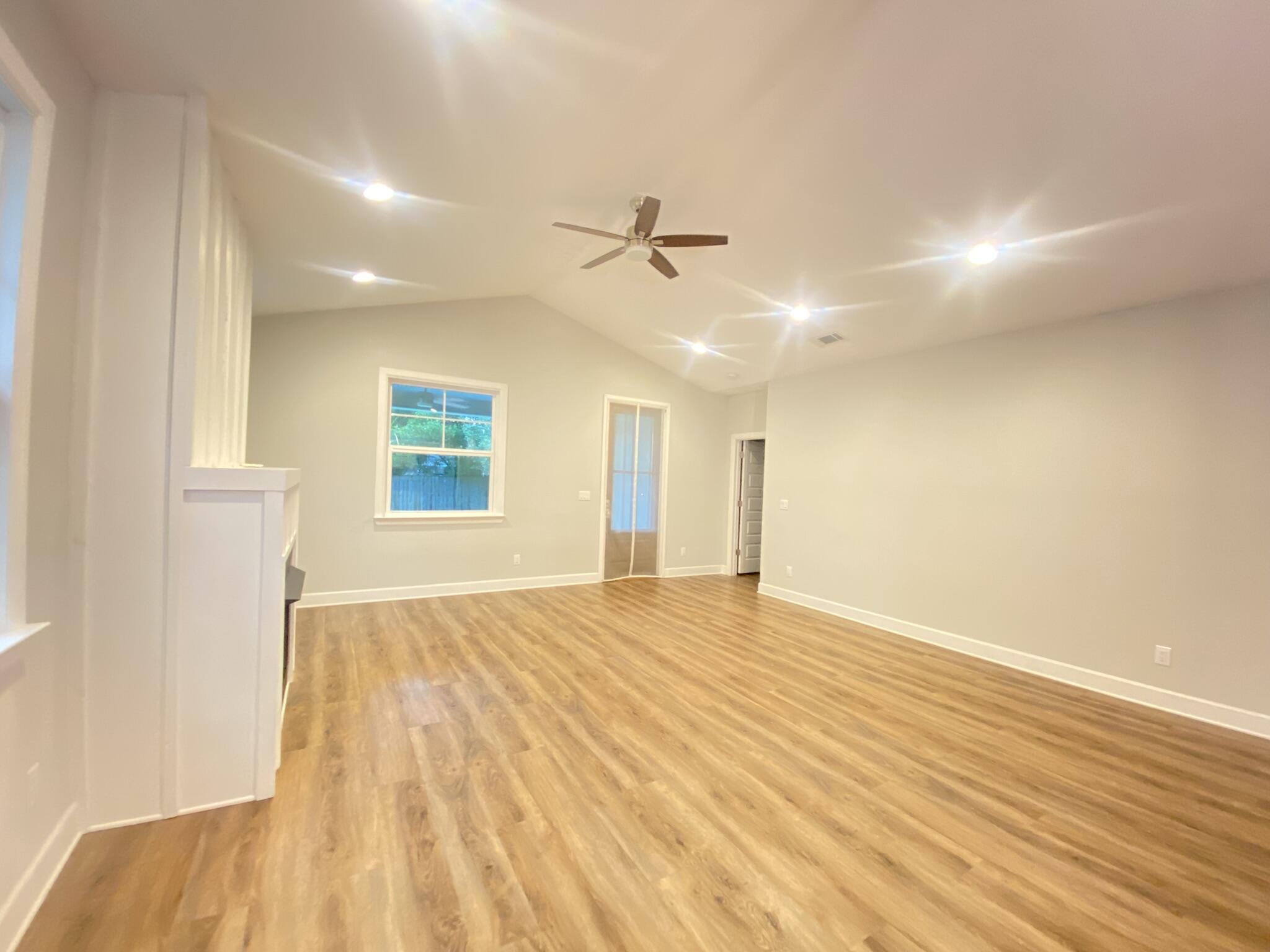 NO RECORDED PROJECT - Residential