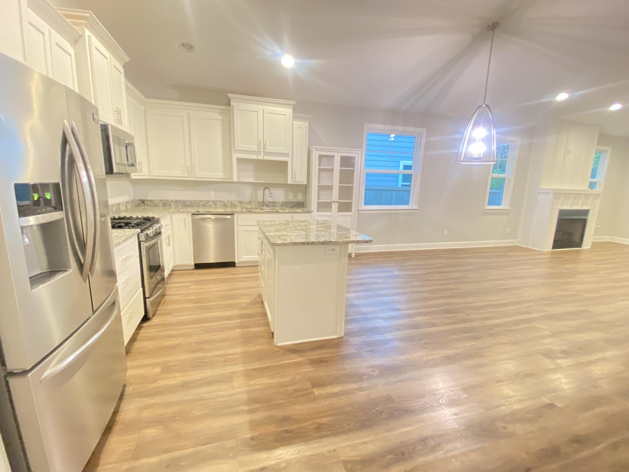 NO RECORDED PROJECT - Residential