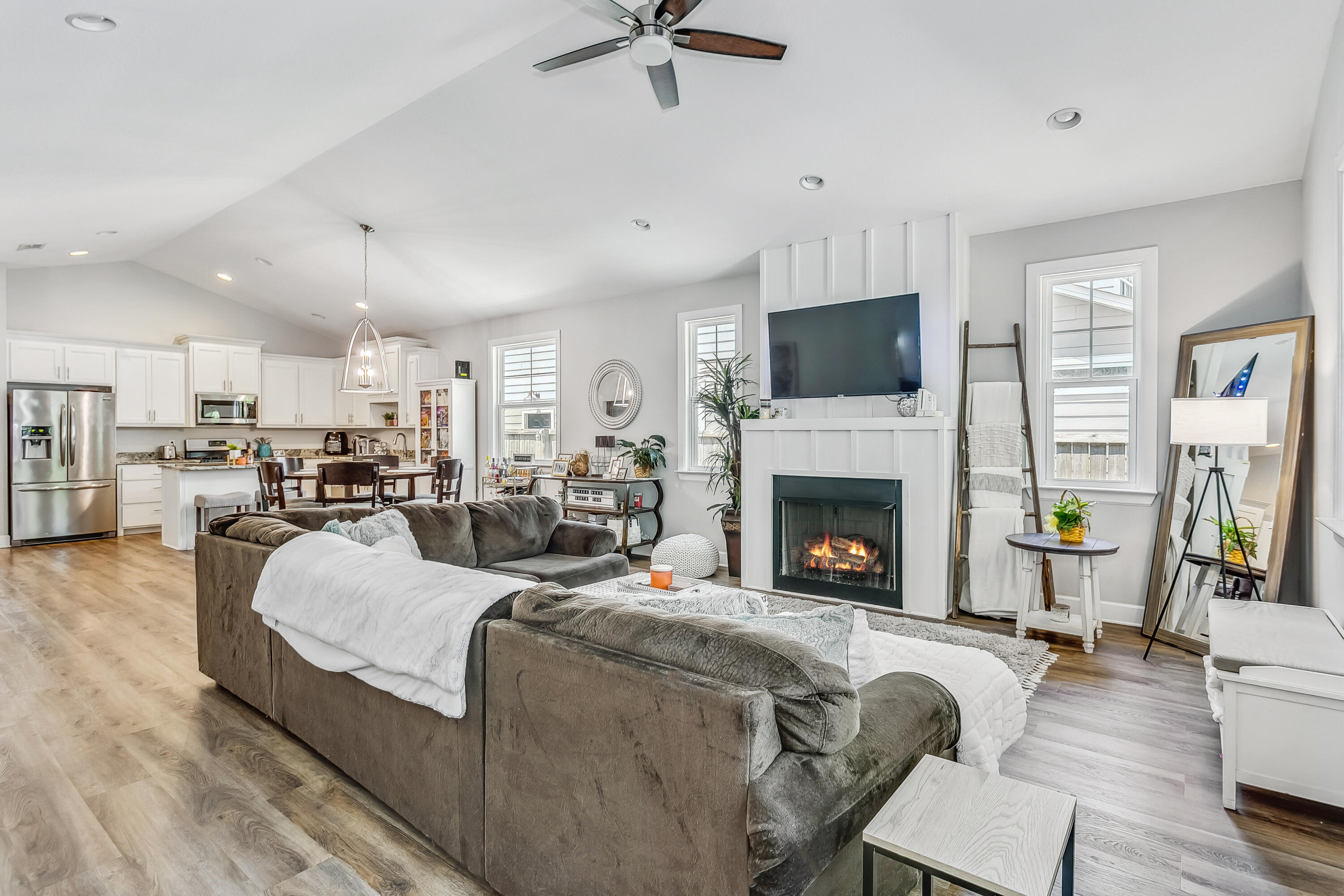 NO RECORDED PROJECT - Residential