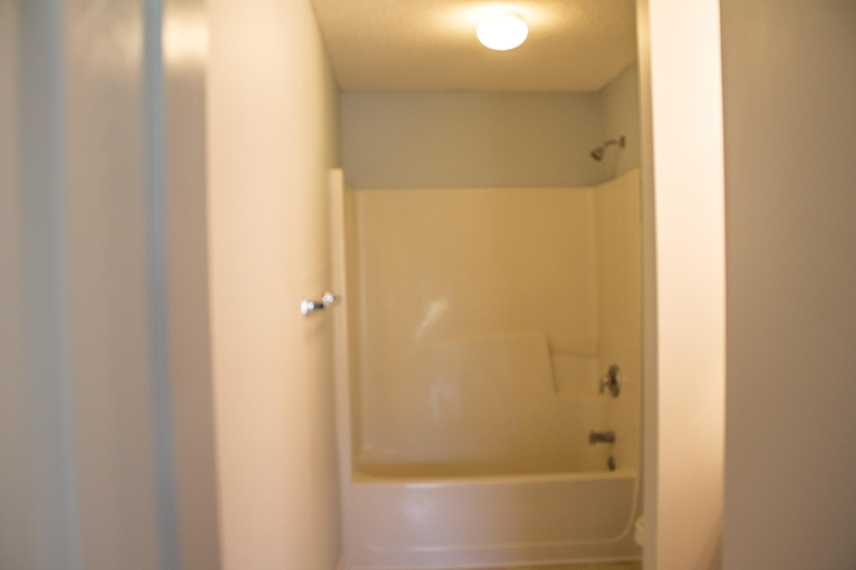 ROLLING PINES - Residential