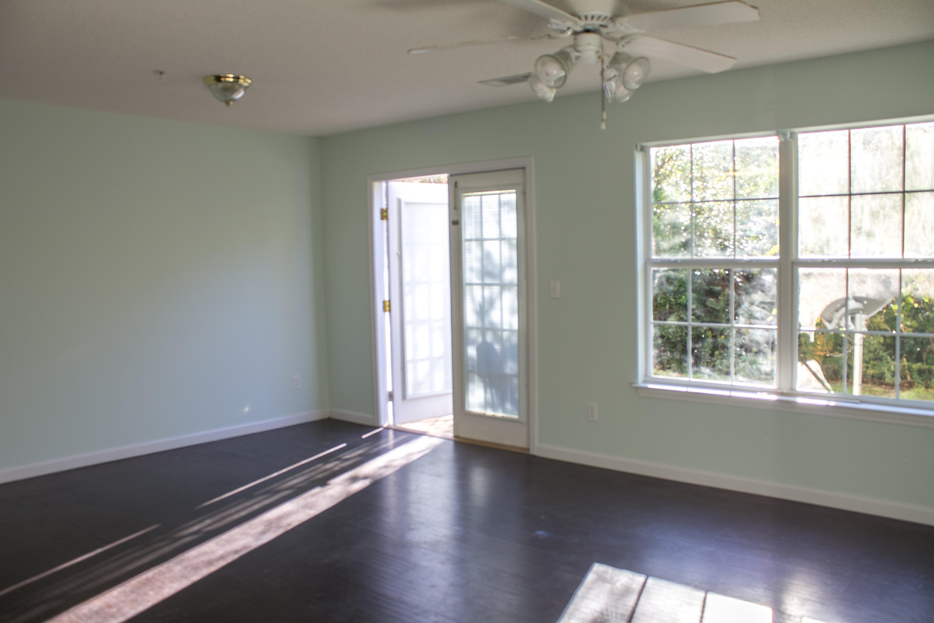 ROLLING PINES - Residential