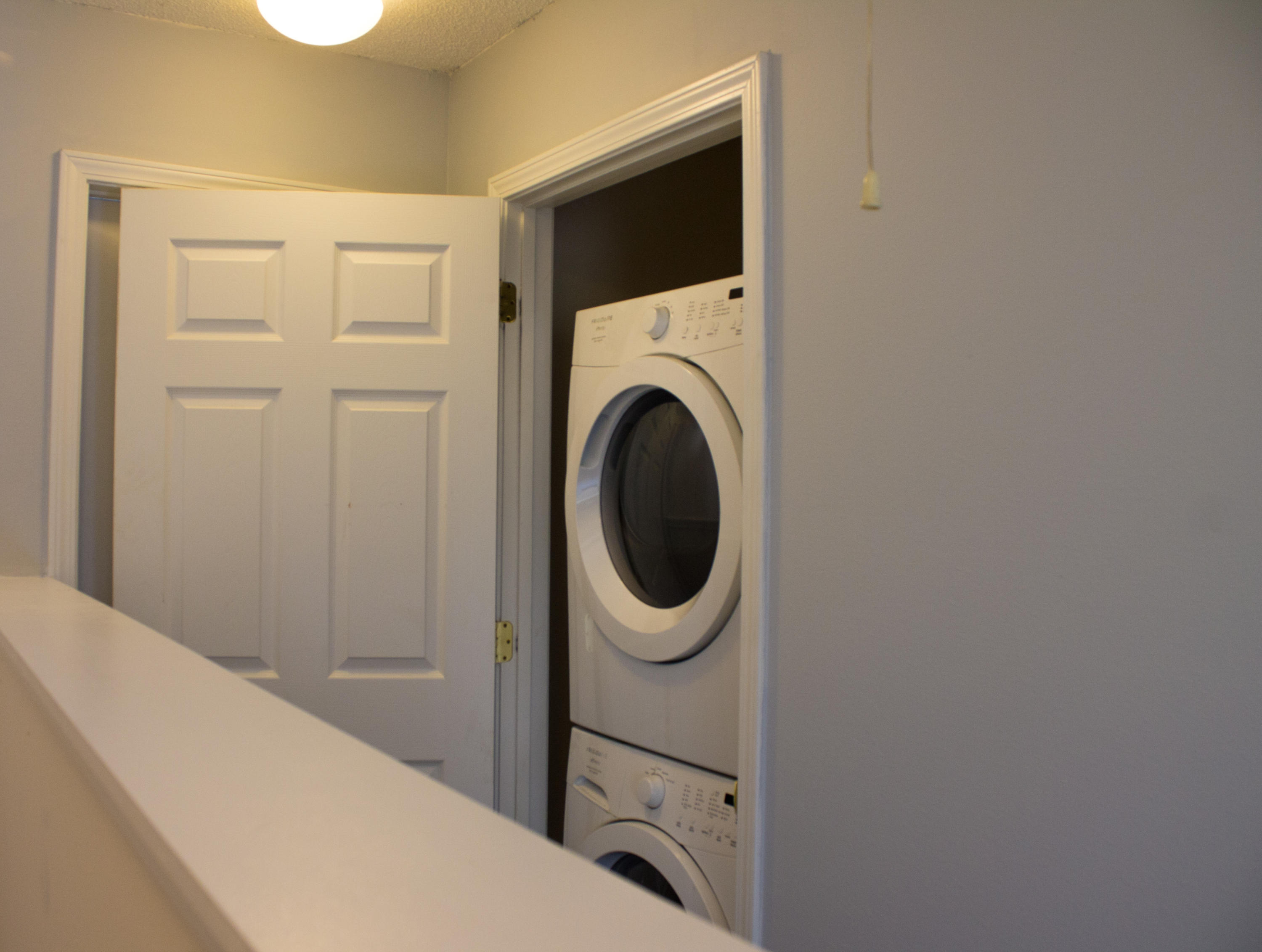 ROLLING PINES - Residential