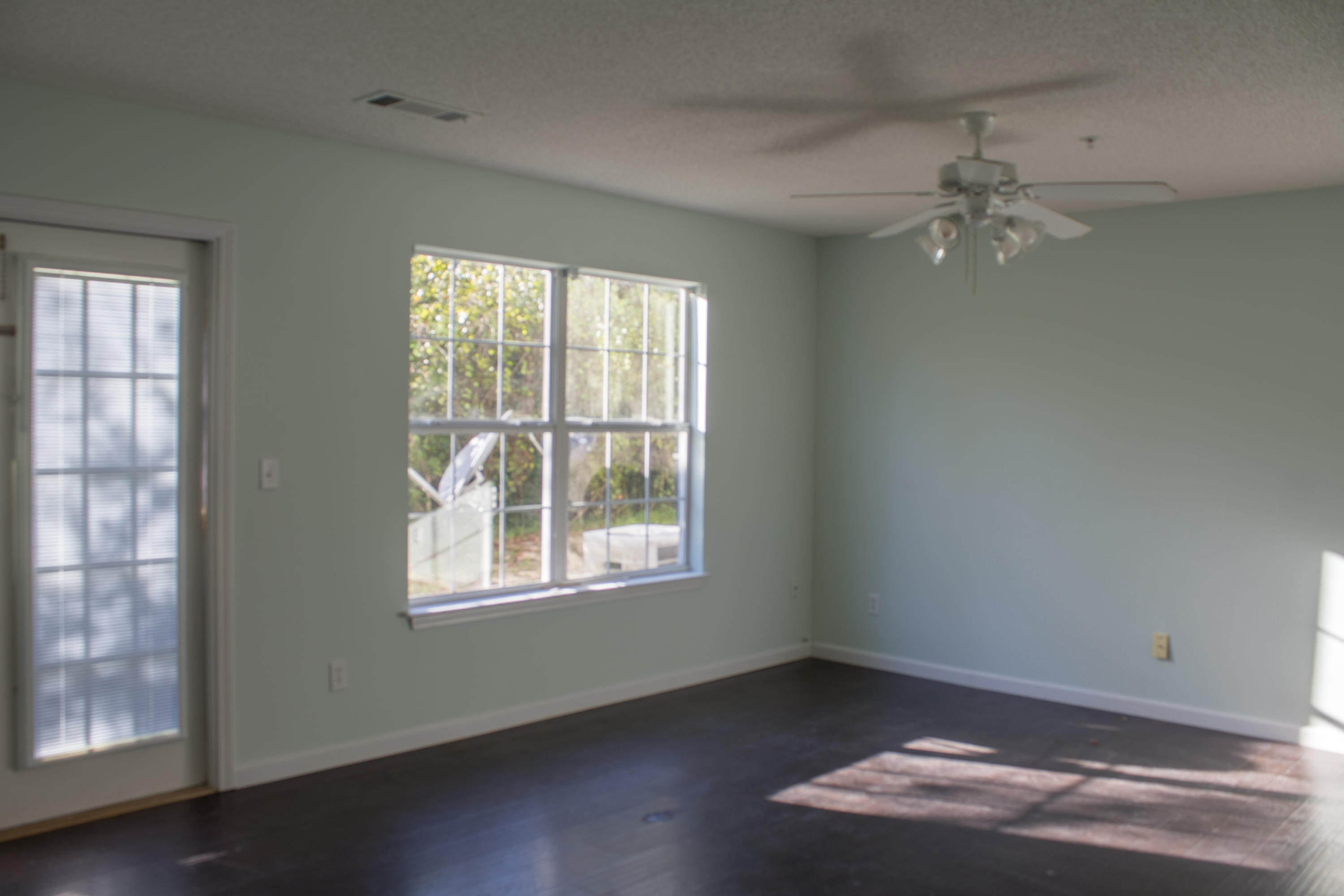 ROLLING PINES - Residential