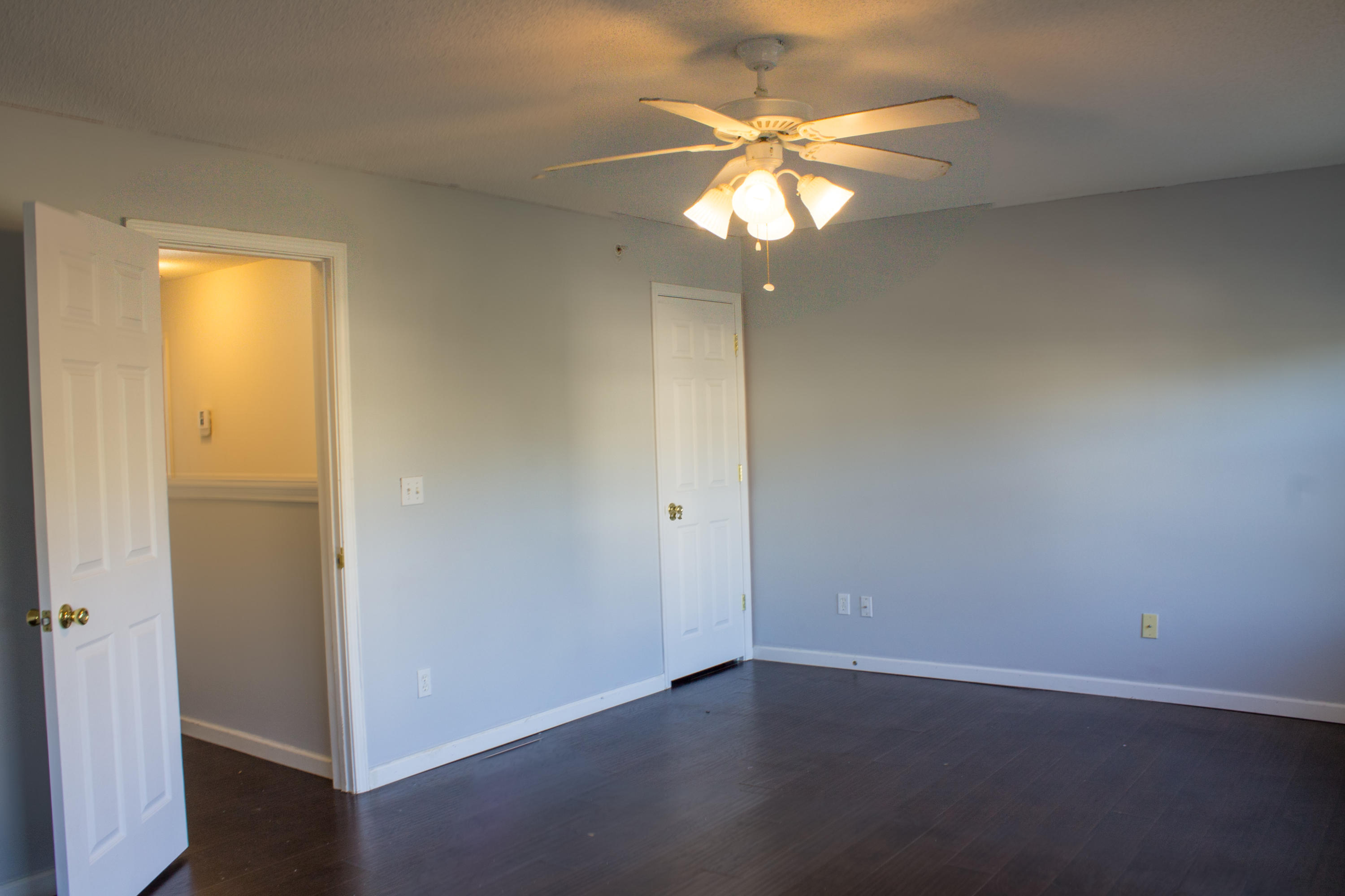 ROLLING PINES - Residential