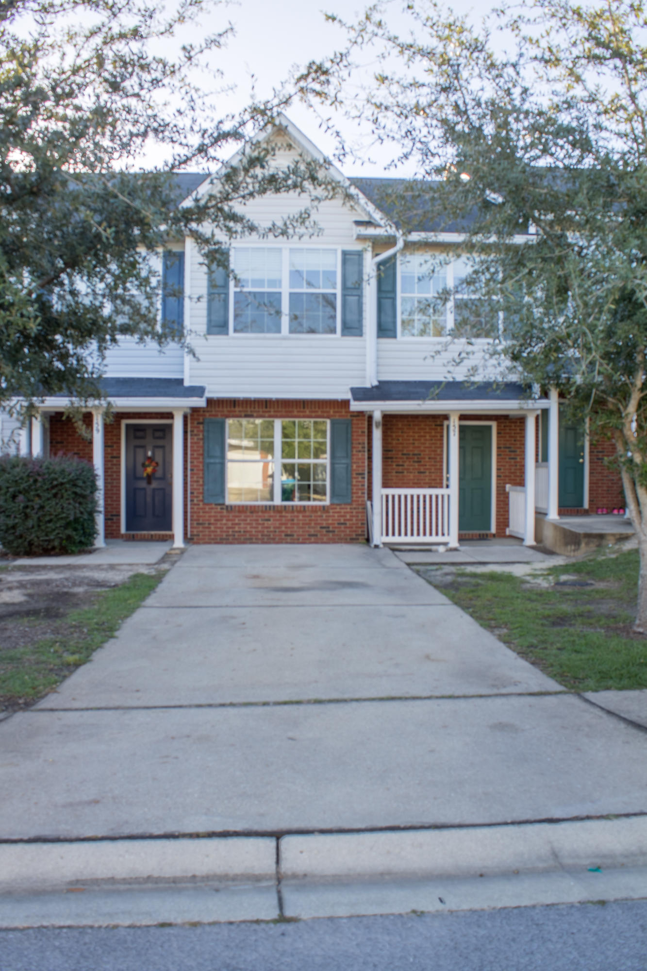 ROLLING PINES - Residential