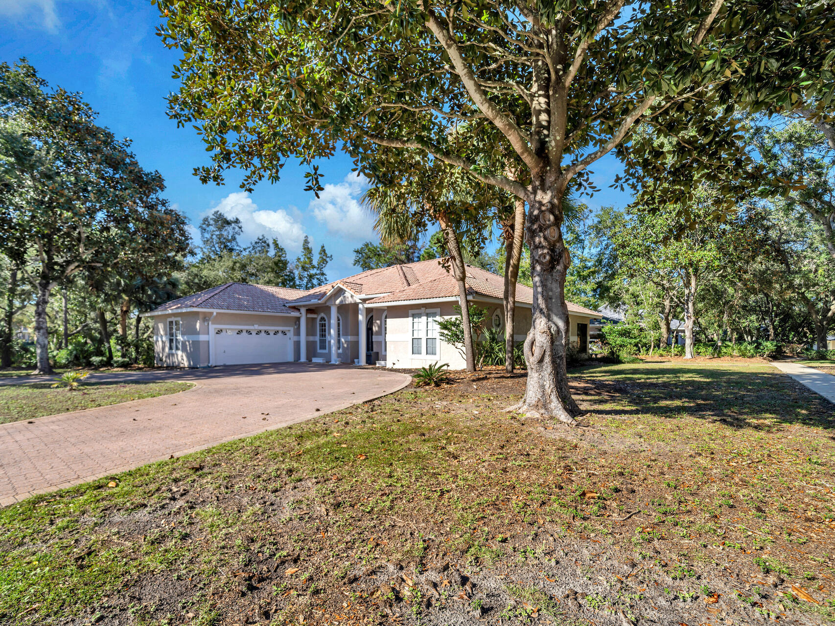 INDIAN BAYOU - Residential