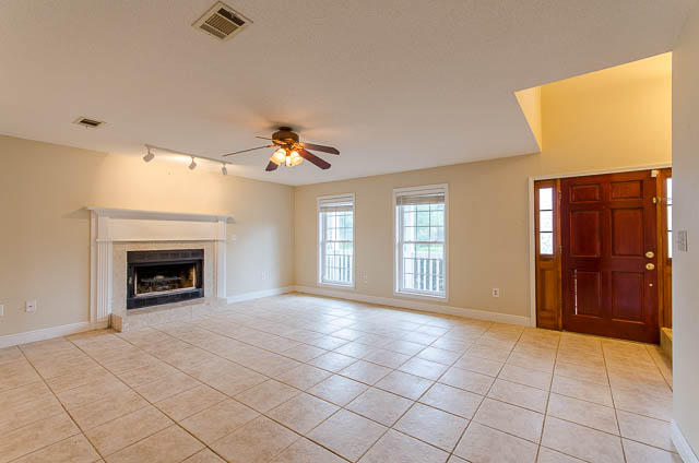 EMERALD POINTE PLAT 2 - Residential