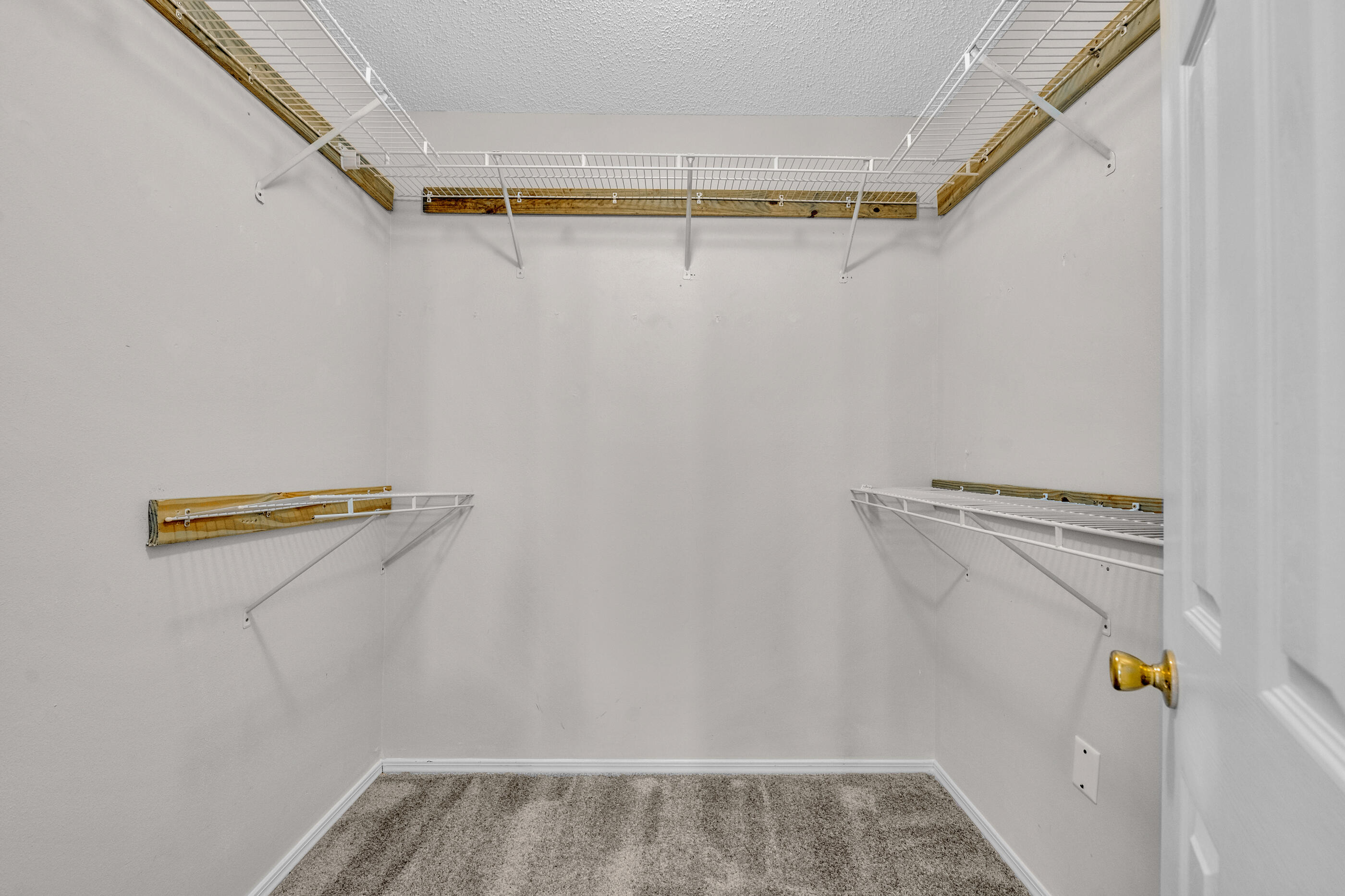 RIVERCHASE S/D PH 2 - Residential