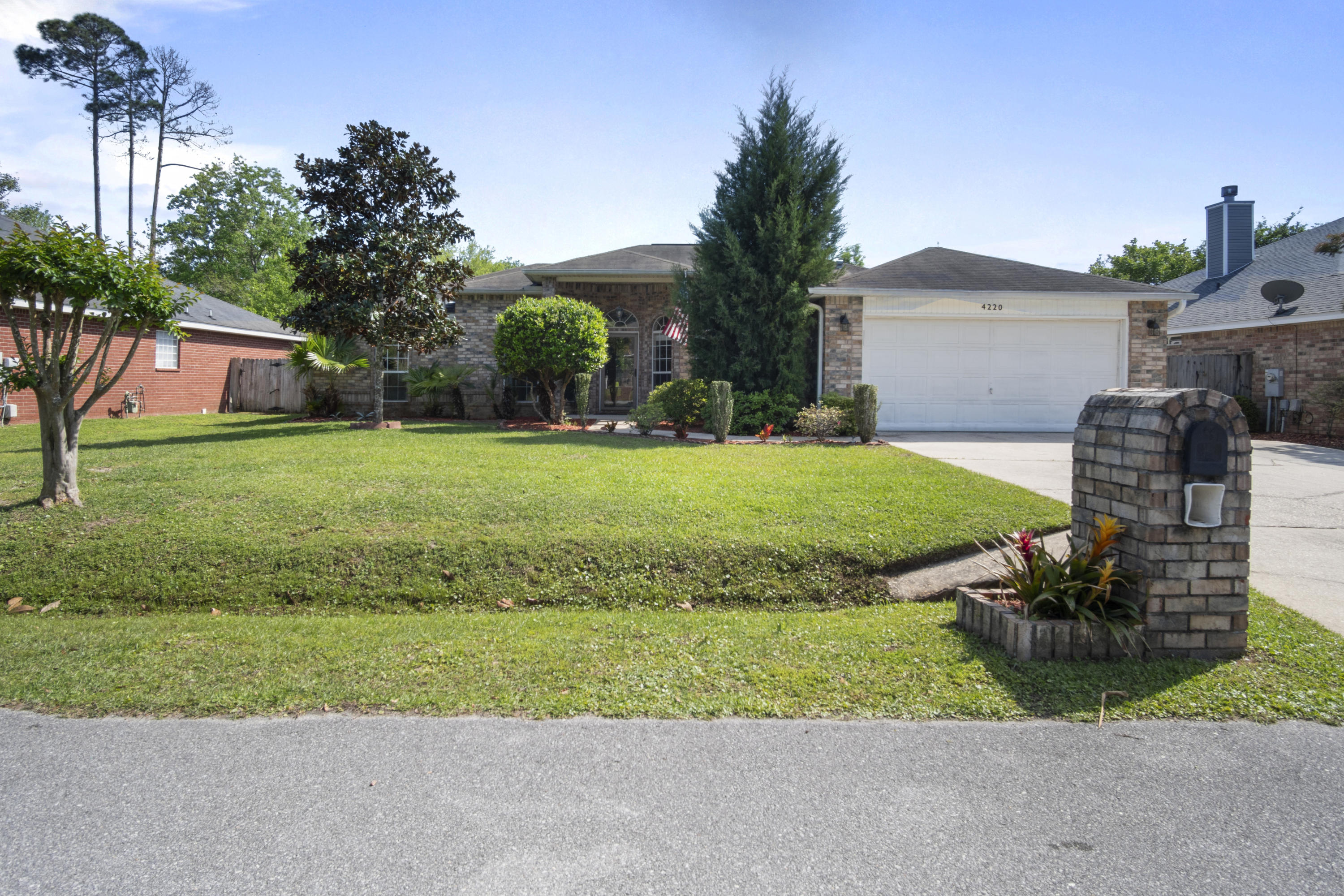 SHADOW OAK S/D - Residential