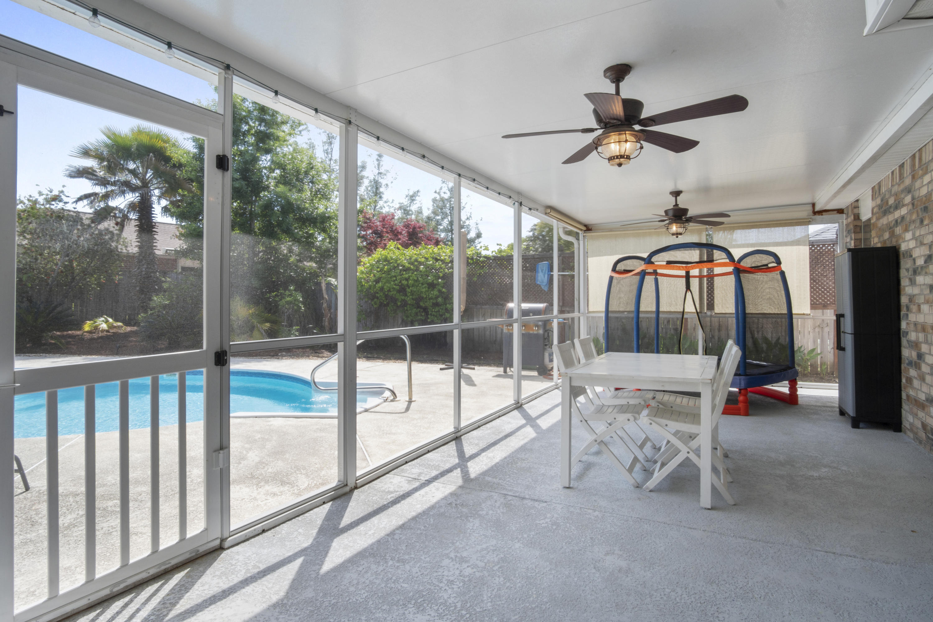 SHADOW OAK S/D - Residential