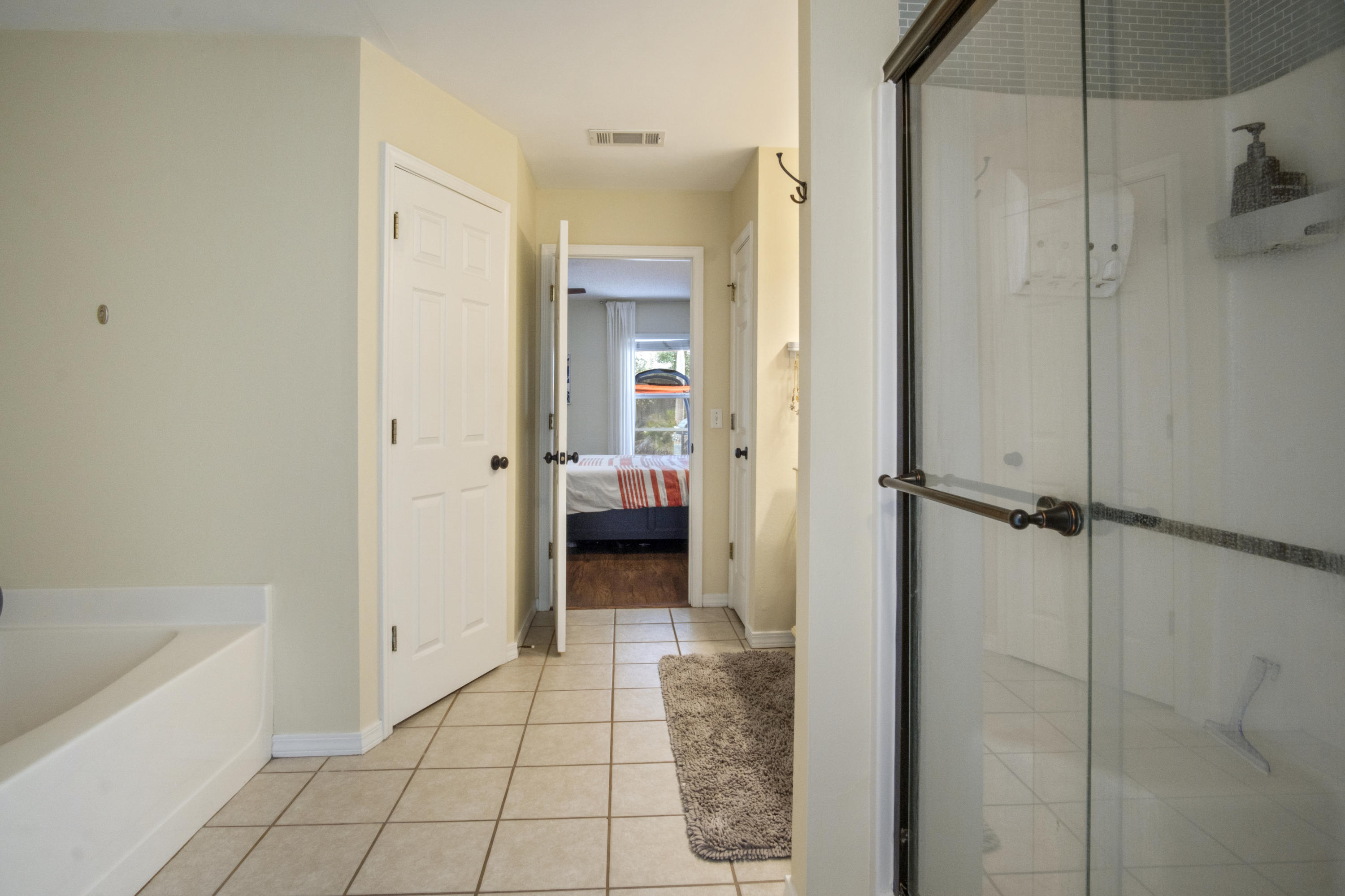 SHADOW OAK S/D - Residential