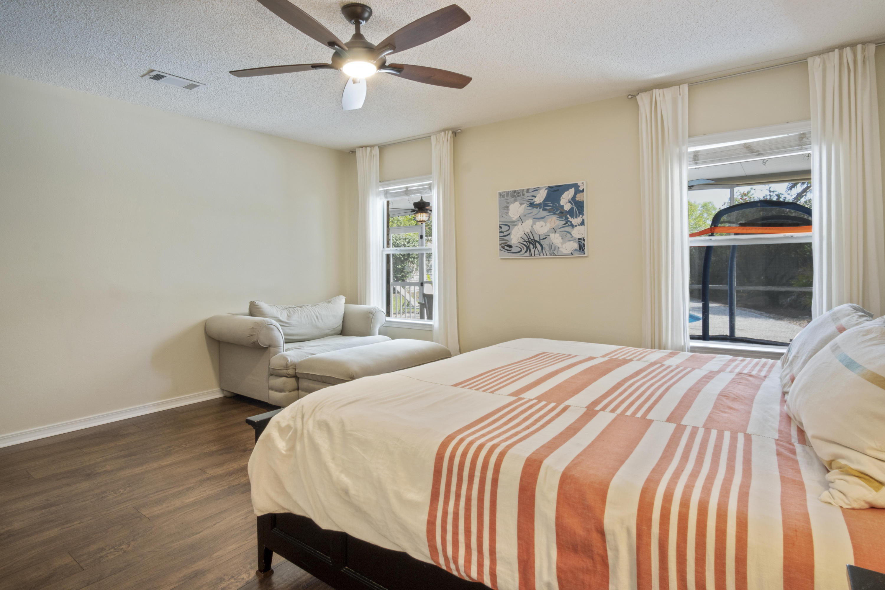 SHADOW OAK S/D - Residential