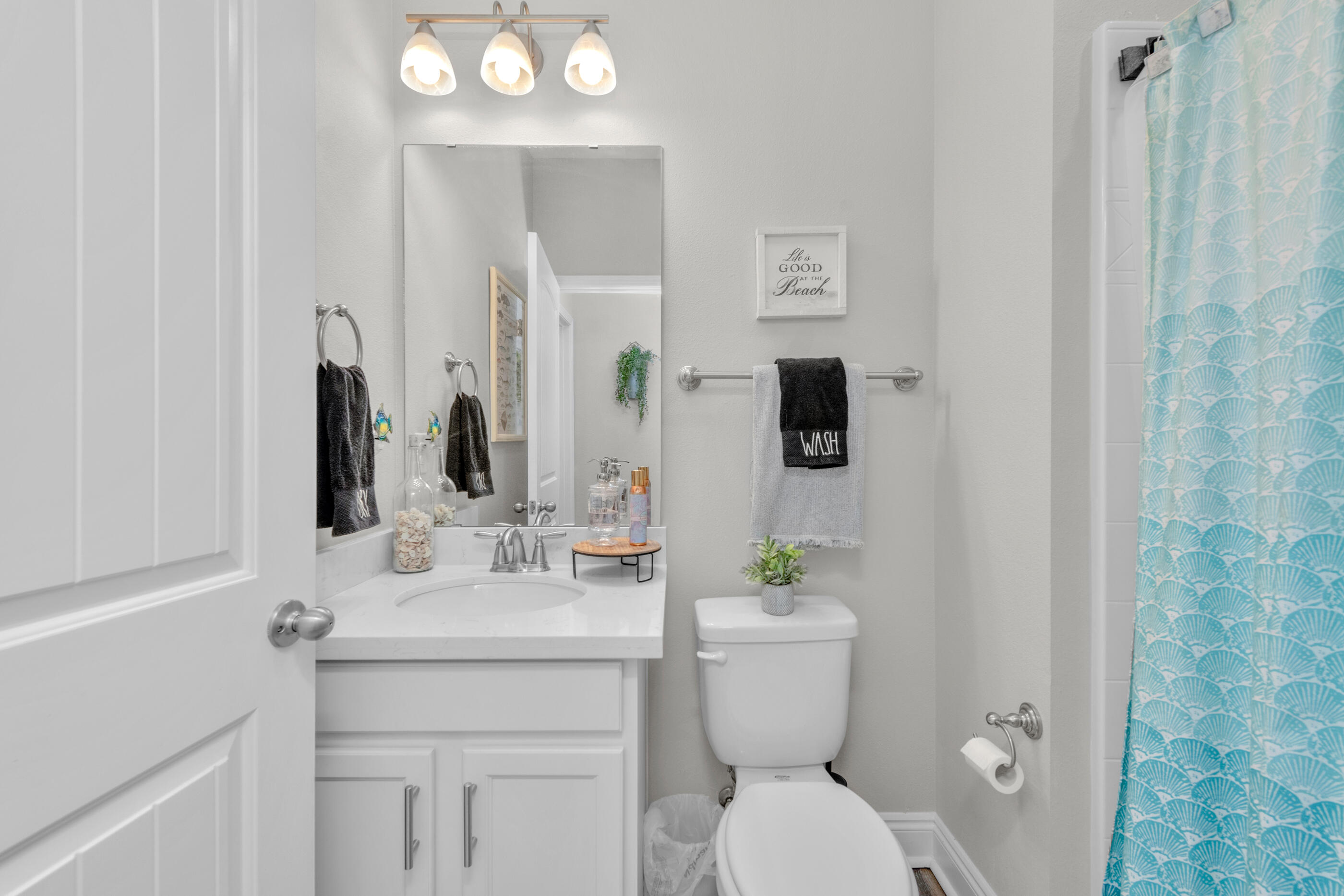 HAMMOCK BAY - Residential