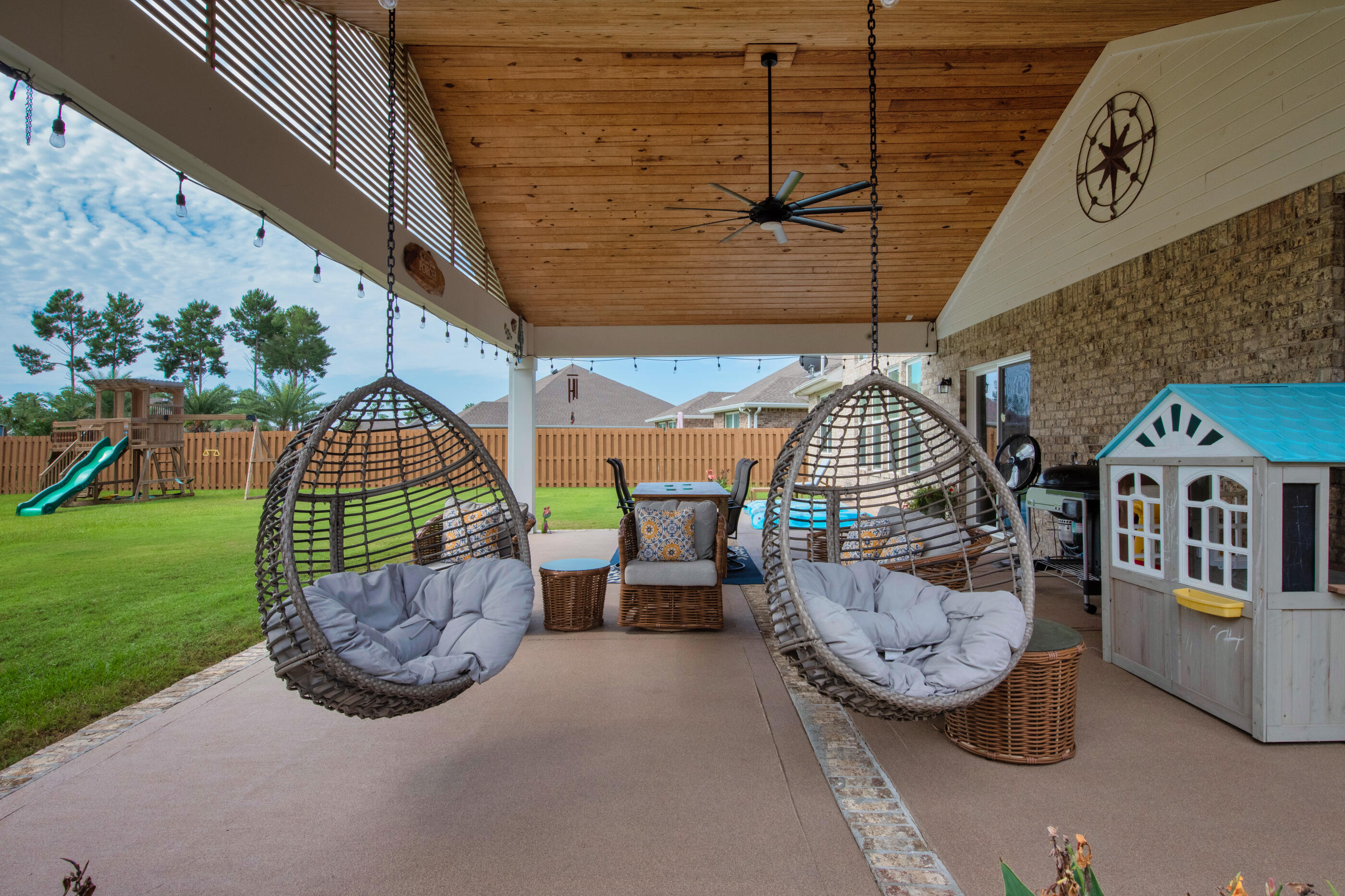 HAMMOCK BAY - Residential