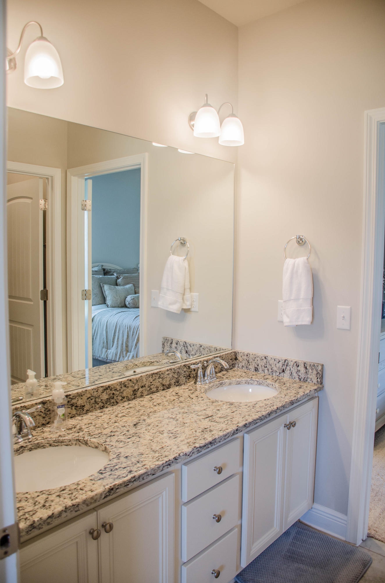 Redstone Commons - Residential