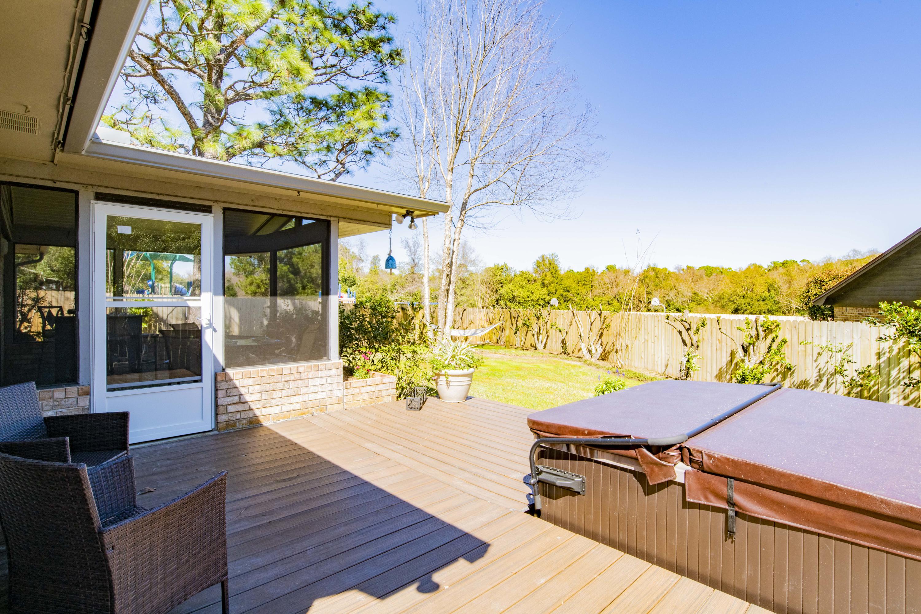 BAY CLIFF ESTATES - Residential