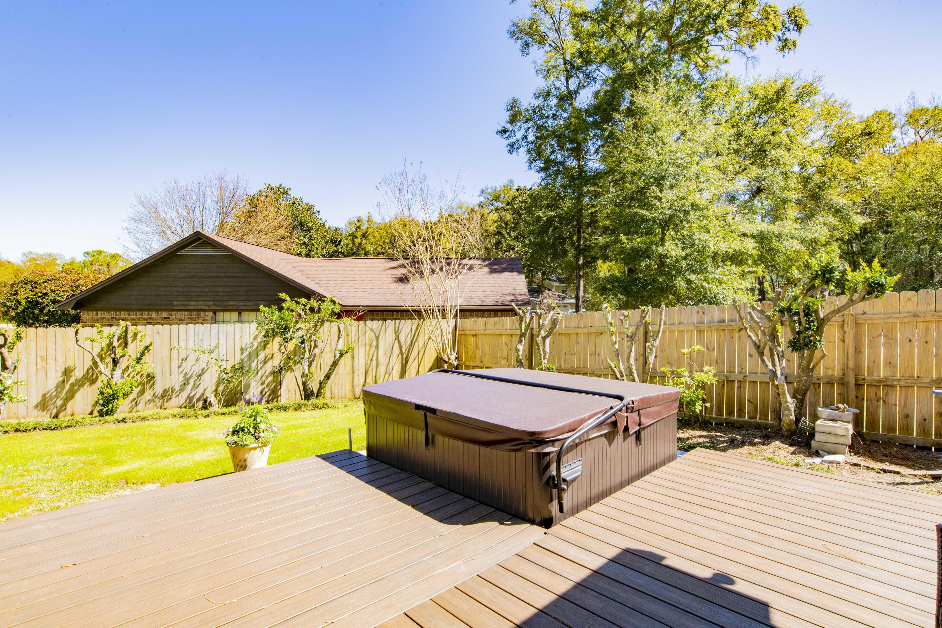 BAY CLIFF ESTATES - Residential