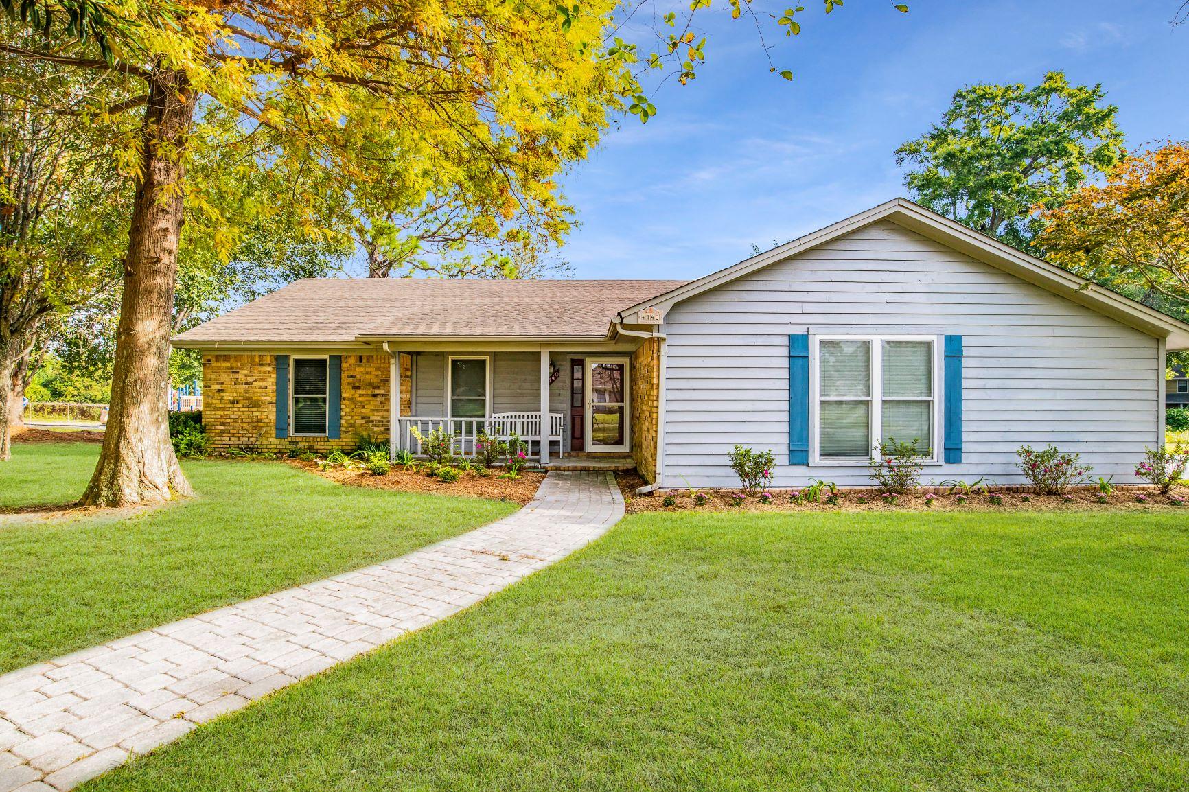 BAY CLIFF ESTATES - Residential