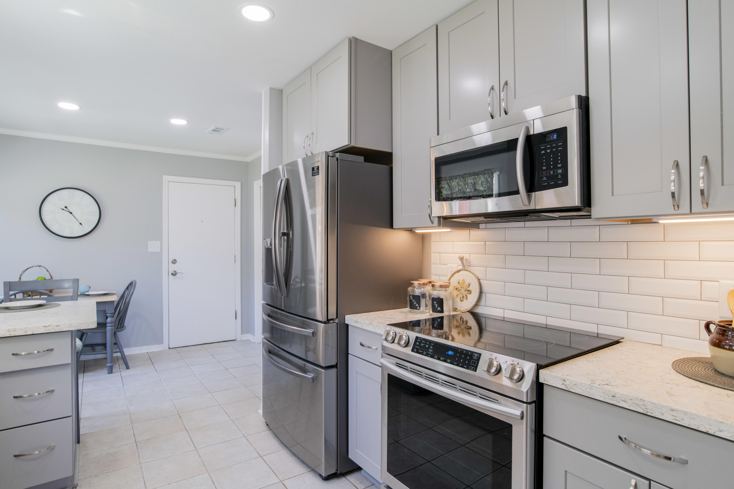 BAY CLIFF ESTATES - Residential