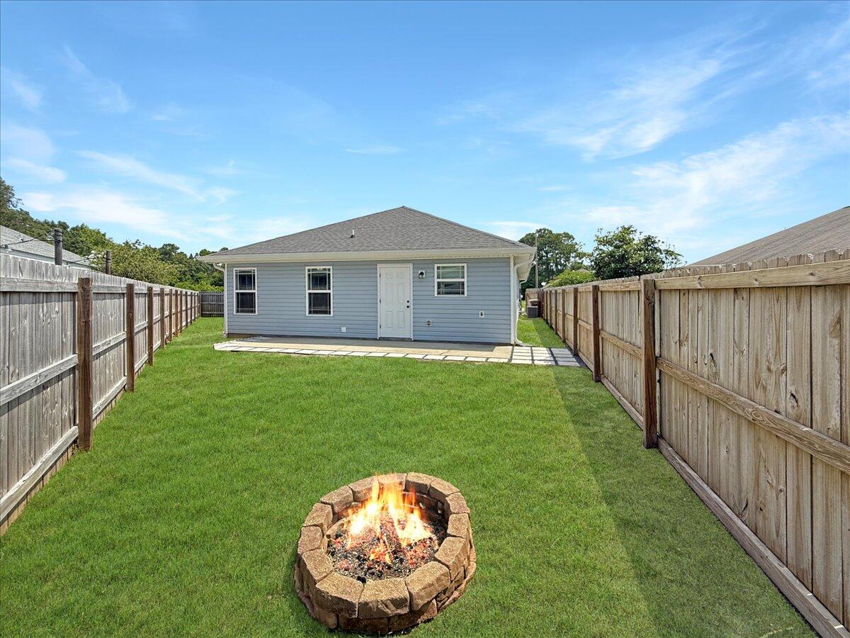 SHADOW LAKES - Residential