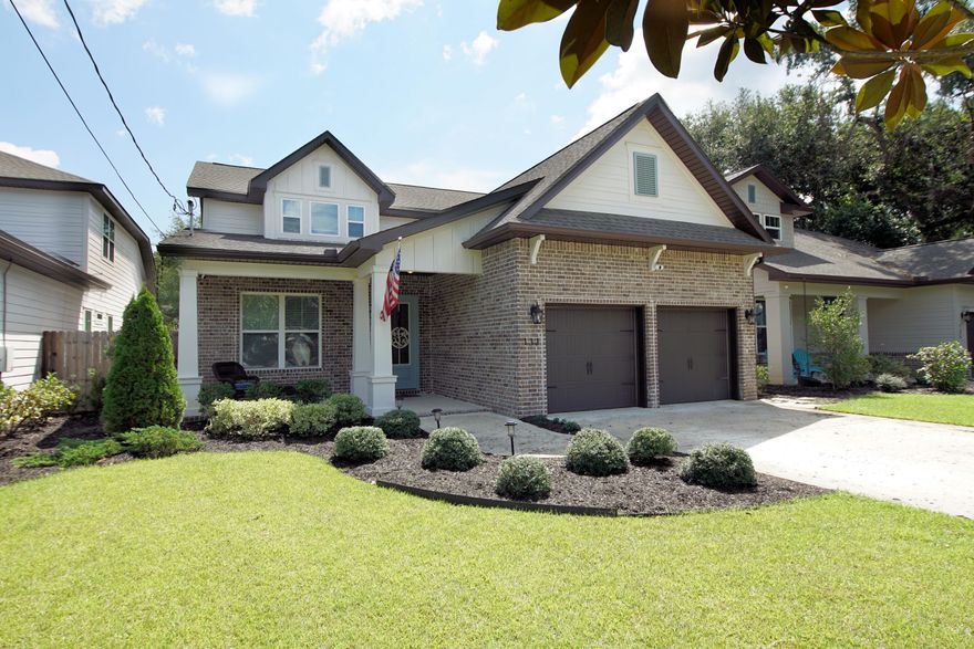 Gorgeous! Built in 2018, a contemporary home like this doesn't come along often in this beautiful and sought-after area of Fort Walton Beach! One block from Brooks St. Just hop in your golf cart and pop into your favorite restaurants, boutiques and downtown events in a snap! 4 bedrooms and 3 FULL bathrooms to include an incredible seperate living quarters upstairs complete with a living room, office space, bedroom and full bathroom. Enjoy features like a formal dining room, upgraded appliances, granite counter tops, custom trey ceiling, wood plank tile, crown molding, custom baseboards and trim throughout, his/hers closets, walkout attic storage, laundry room, landscaping, sprinkler system! This open floorplan offers the master bedroom DOWNSTAIRS and allows privacy with an open modern feel