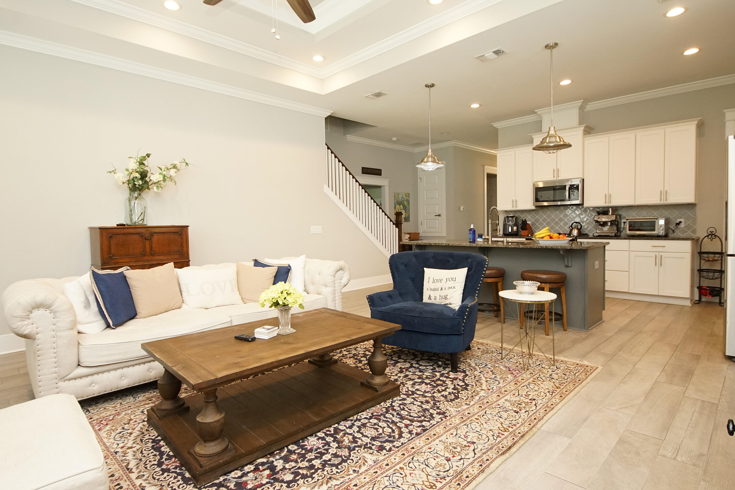 MAGNOLIA ESTATES - Residential