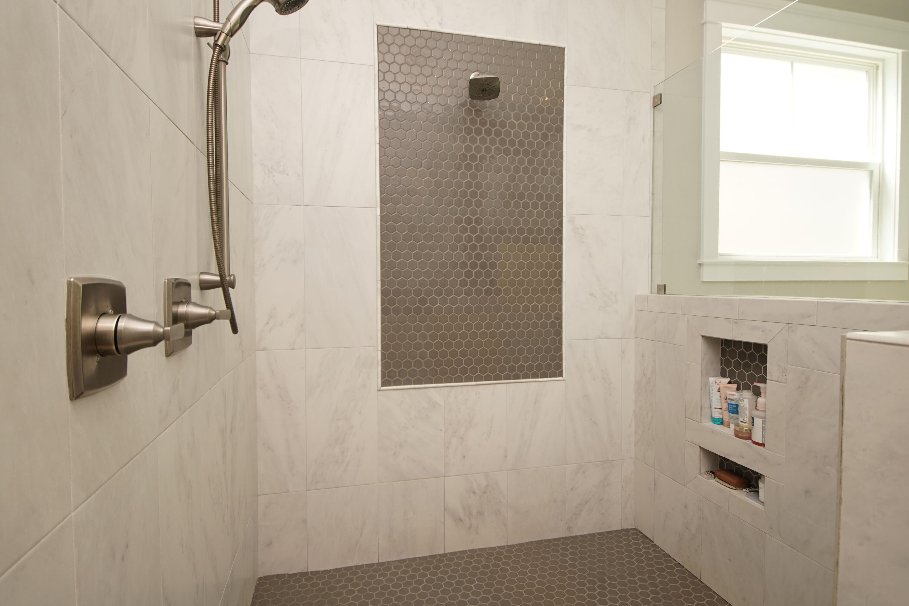 MAGNOLIA ESTATES - Residential