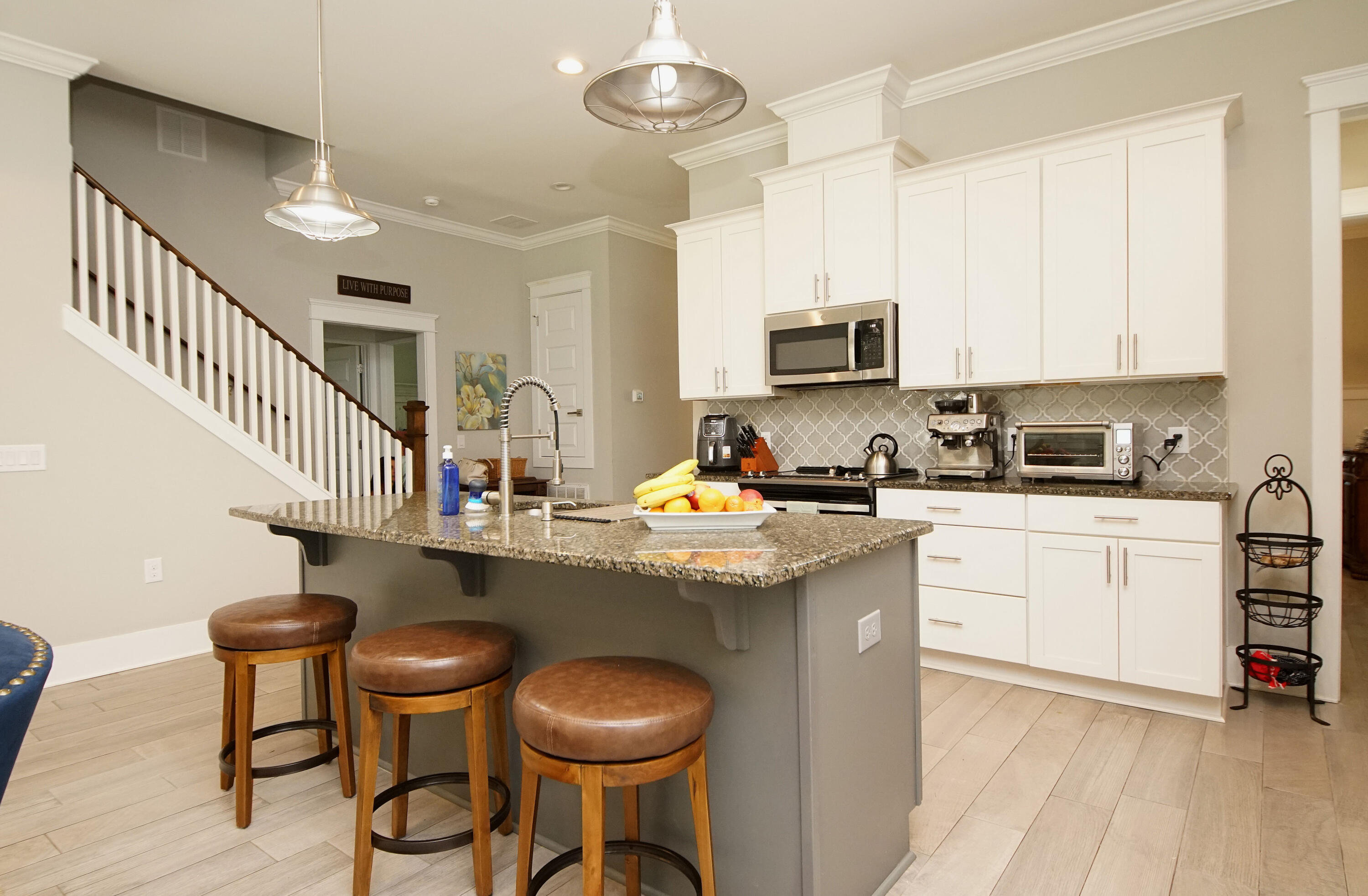 MAGNOLIA ESTATES - Residential