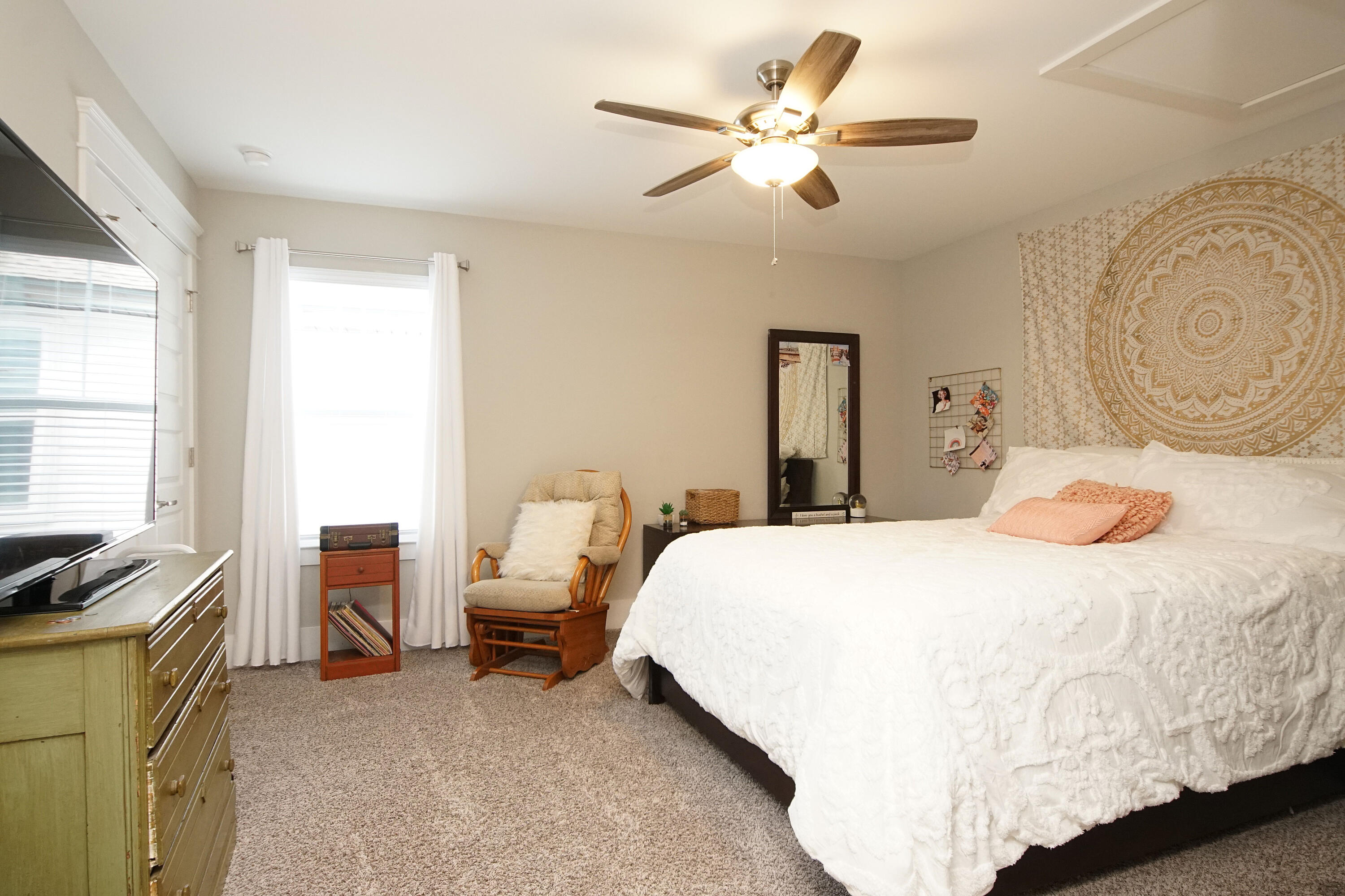 MAGNOLIA ESTATES - Residential