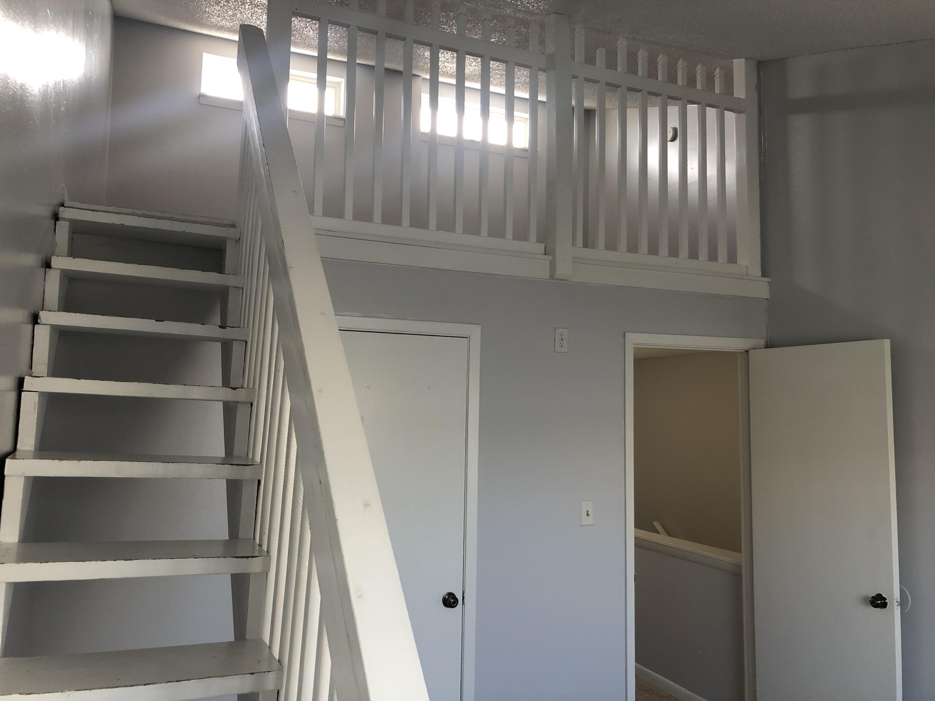 COMMODORES LANDING - Residential