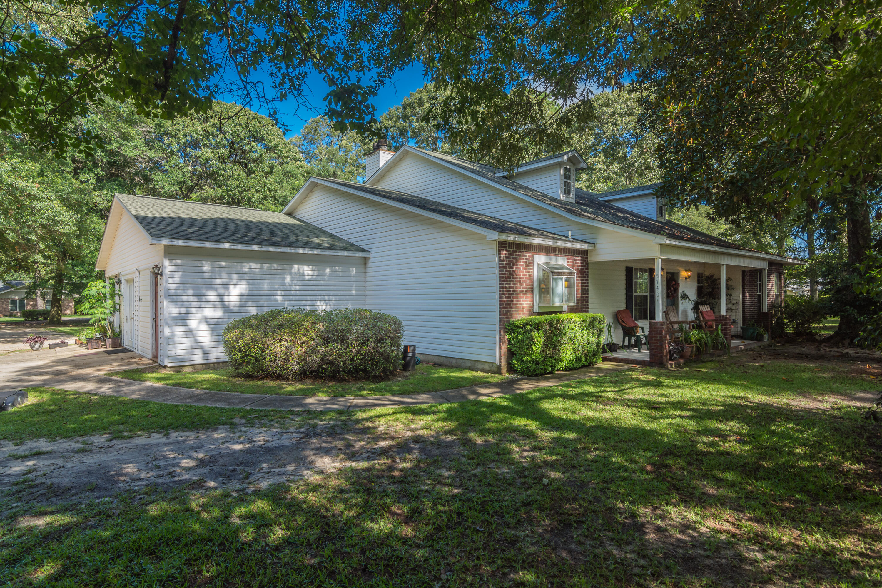 Fantastic RESIDENTIAL OR  COMMERCIAL location just north of the Northcrest Plaza and Winn-Dixie Plaza on Hwy 85! The listing is for nearly 2 acres of land with a high traffic count daily along this very busy stretch of highway! The zoning is C-3 and the property usage presents endless possibilities!   Looking for a work from home property?  Look no further!  Commercial mls 918253.
