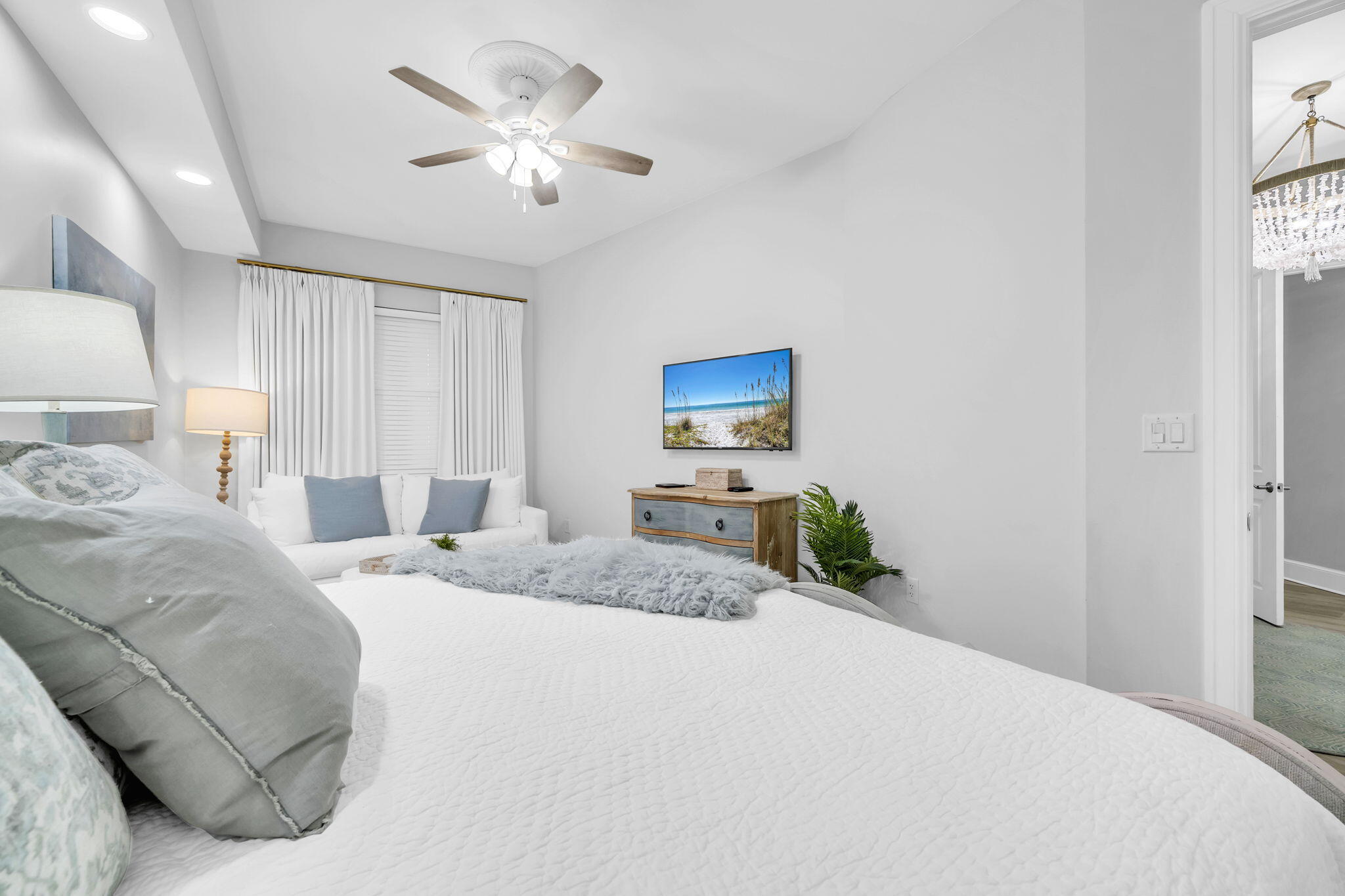 SANCTUARY BY THE SEA CONDO - Residential