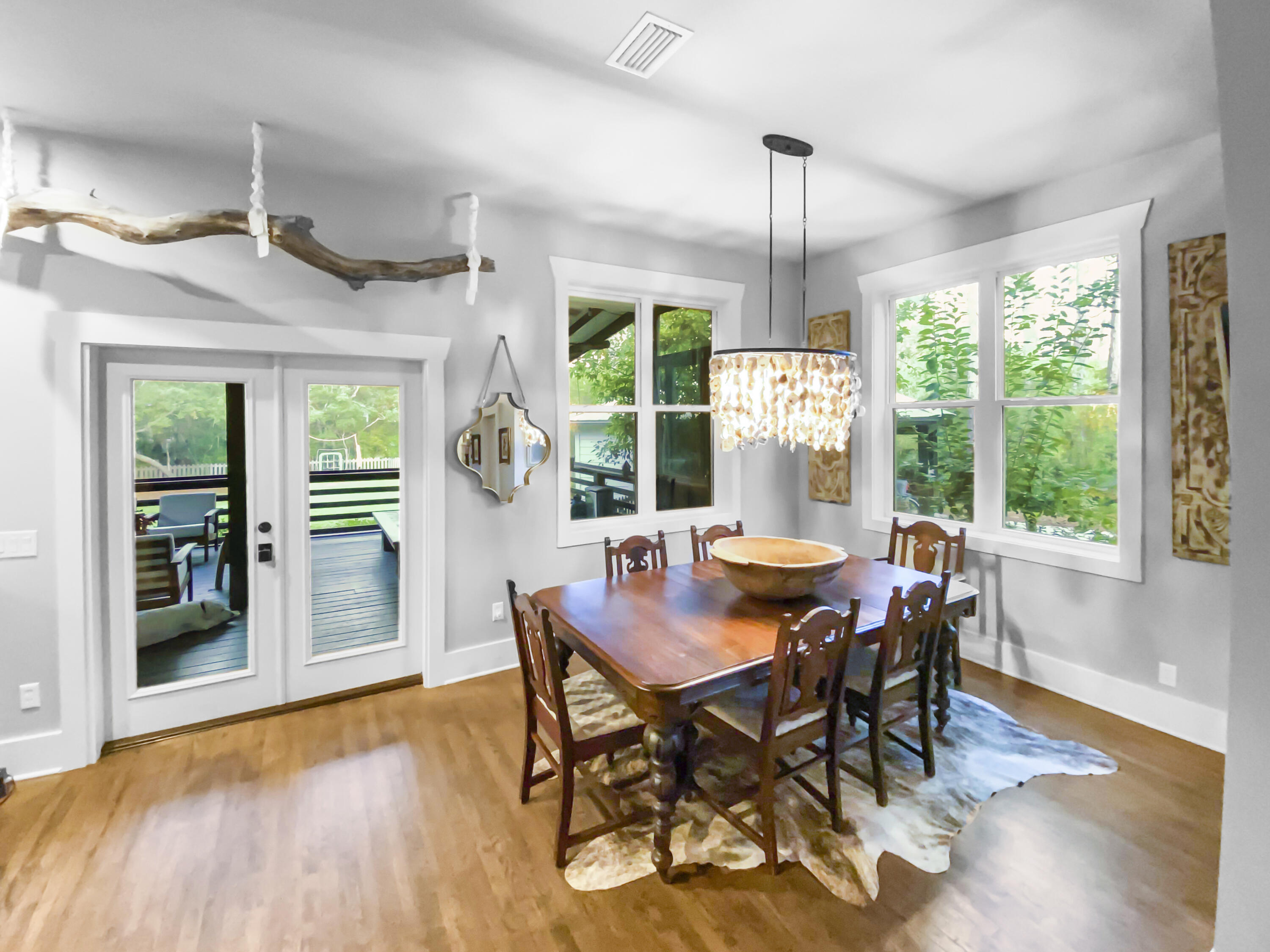 BAY MAGNOLIA - Residential
