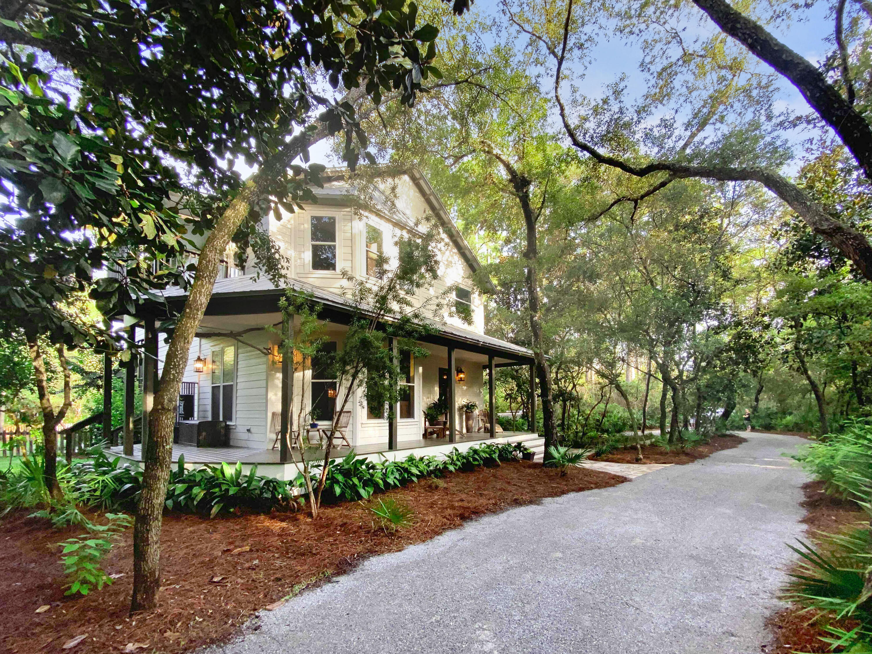 BAY MAGNOLIA - Residential