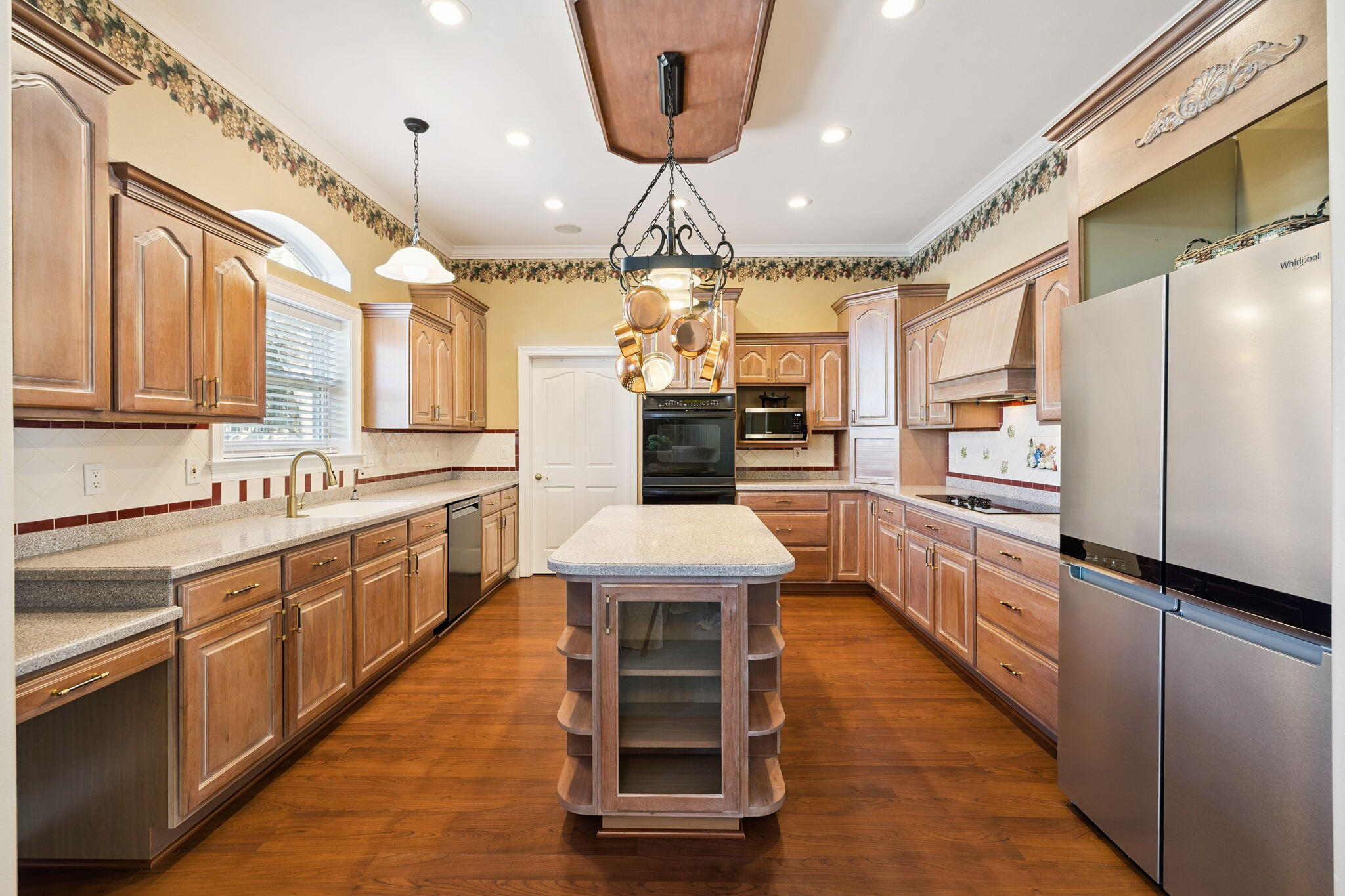 SNOW DRIFT BEACH - Residential