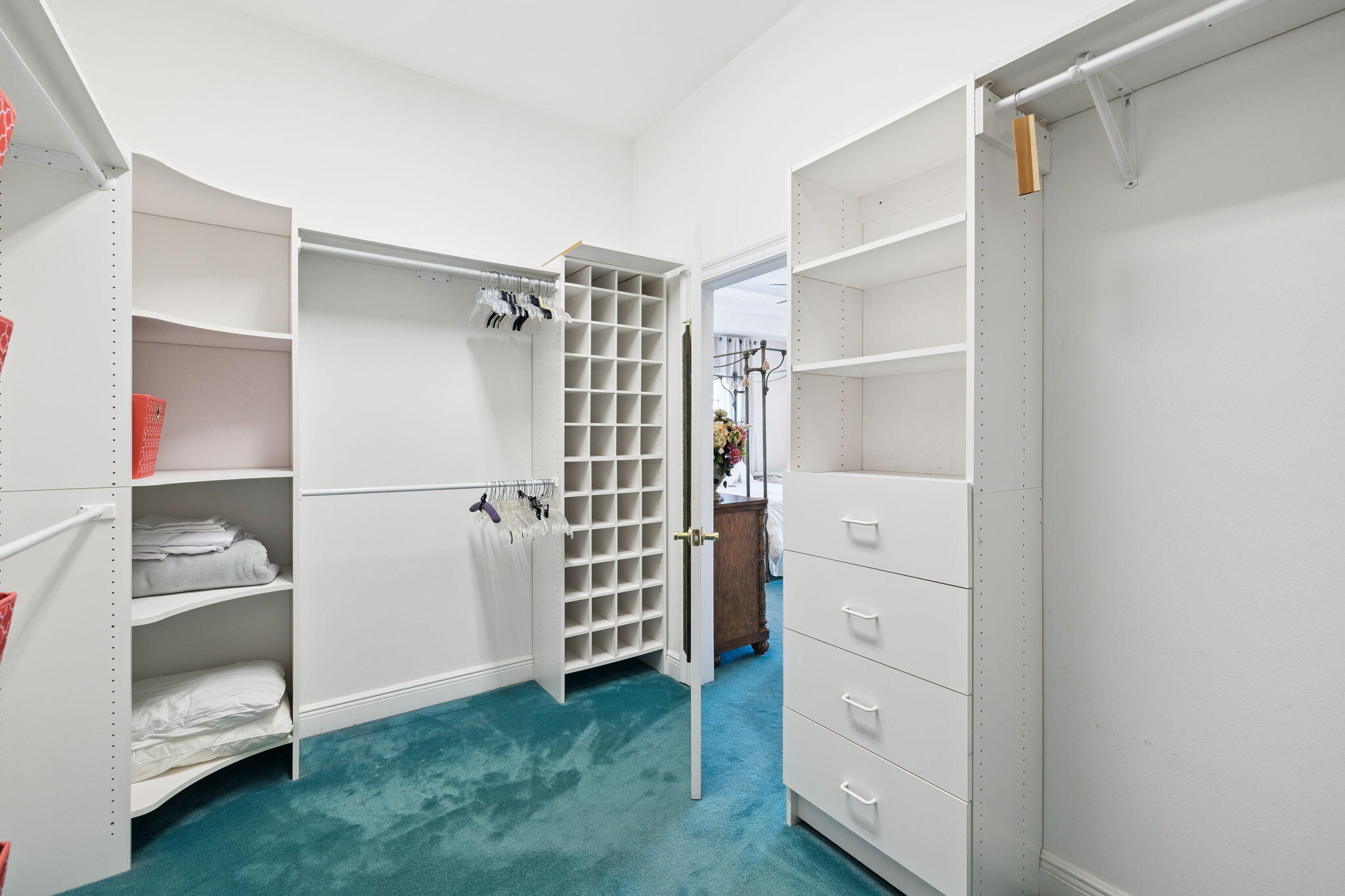 SNOW DRIFT BEACH - Residential