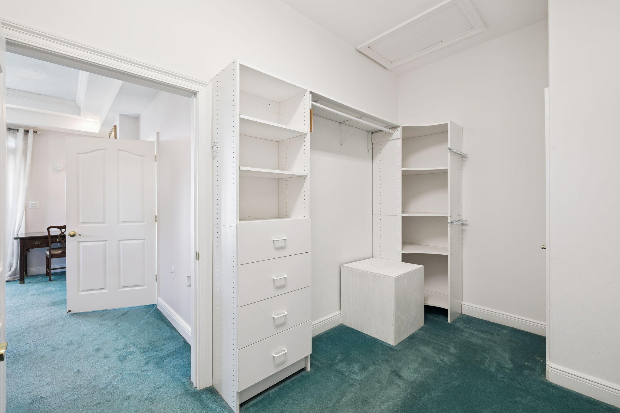 SNOW DRIFT BEACH - Residential