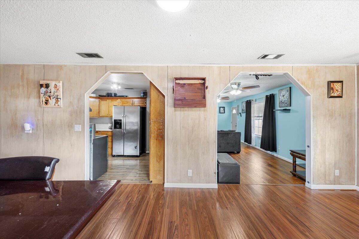 MEIGS S/D - Residential