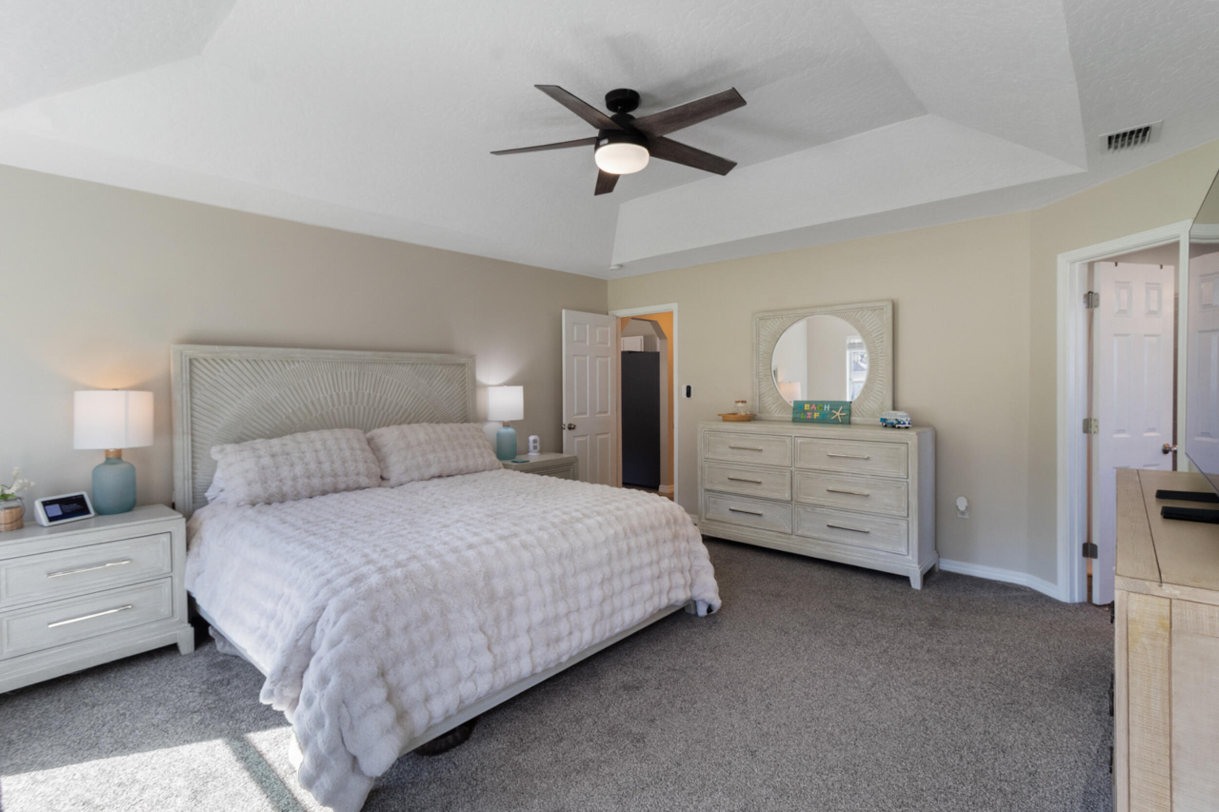 HOLLEY BY THE SEA - Residential