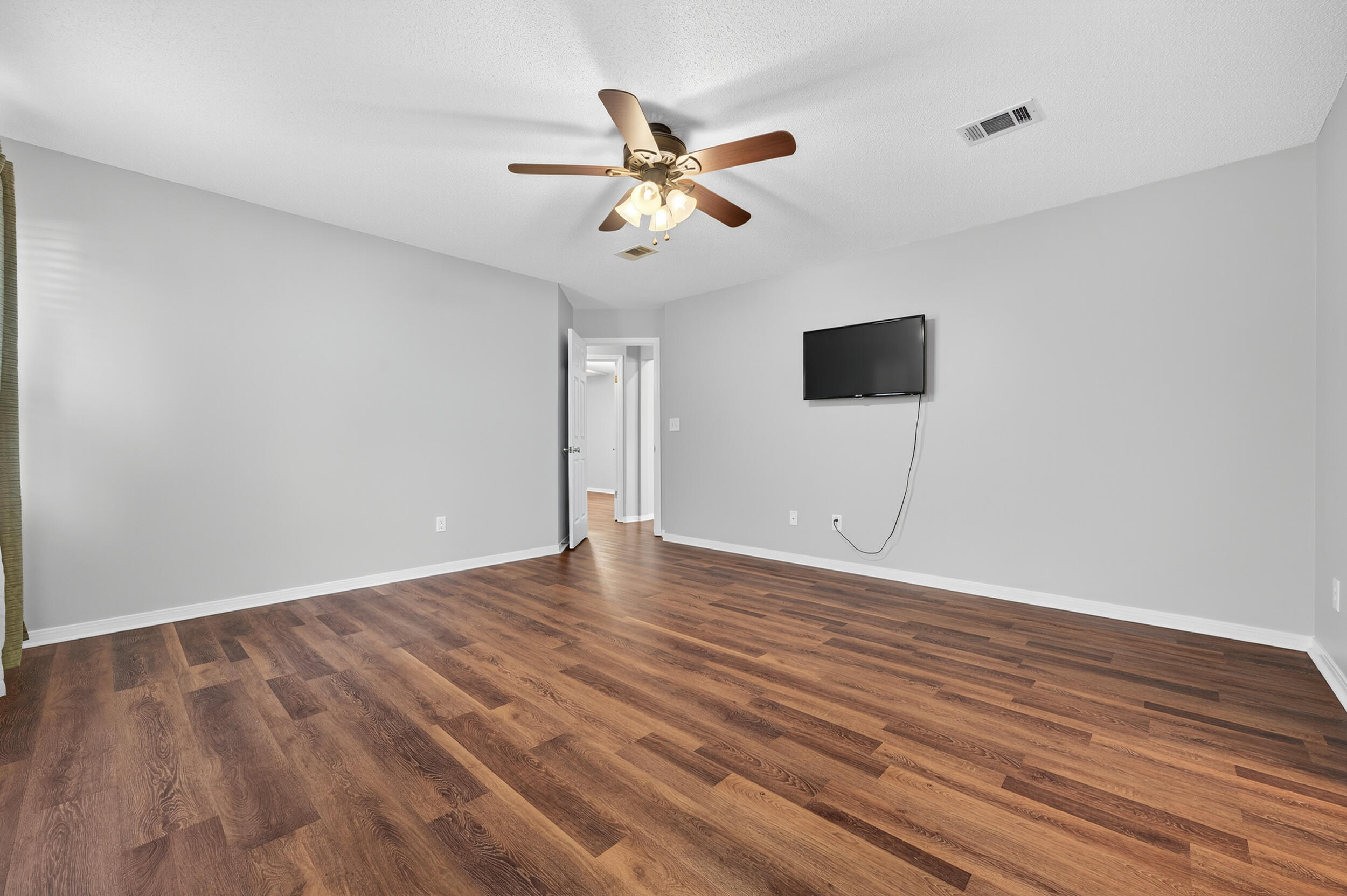 WINDMILL TERRACE - Residential